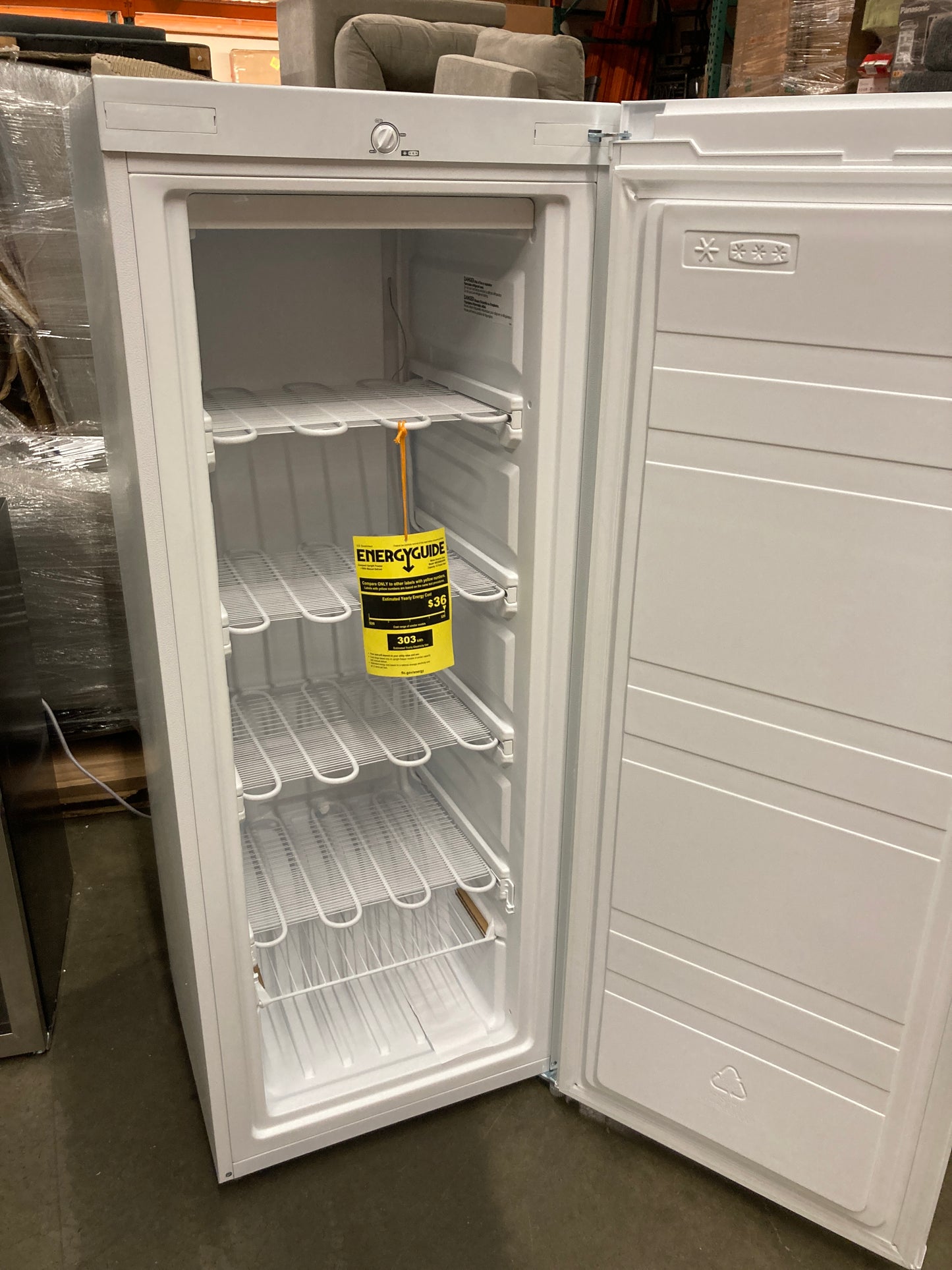 Midea MRU05M2AWW Upright Freezer, 5.3 Cu.ft - Retail $369 Default Title