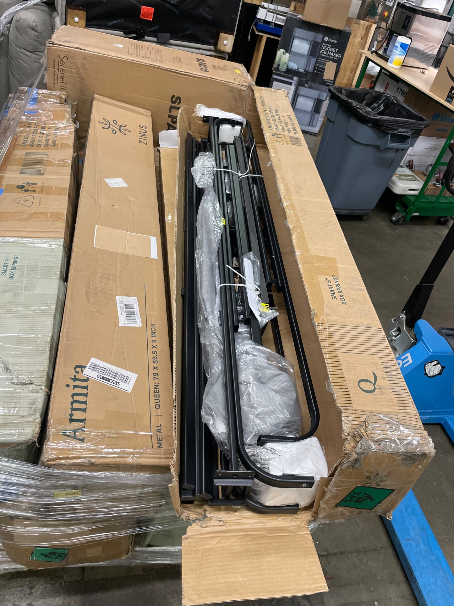 ZINUS 5 Inch Metal Smart Box Spring, 700 lbs Mattress Foundation, Strong Frame, Easy Assembly, Queen Default Title