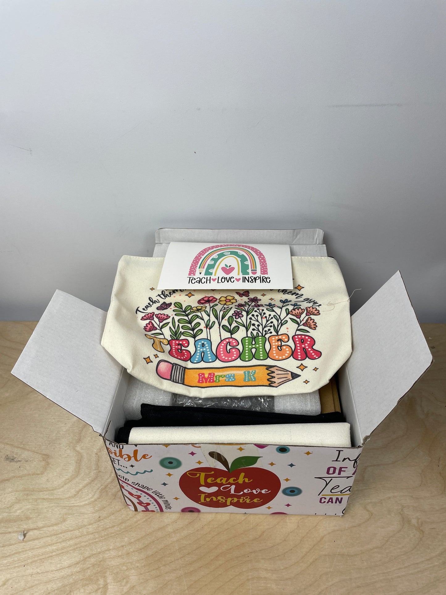 Initial Mrs. K Teacher Appreciation Gifts for Women, Christmas Thanksgiving Thank You Gifts for Teachers Set of 5