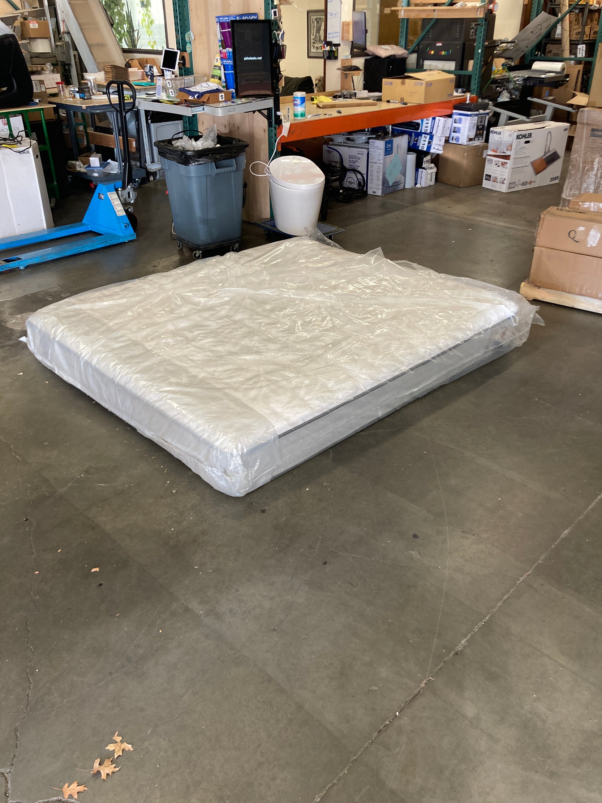 Sealy Posturepedic Spring Summer Rose Medium Feel Mattress, California King - Retail $1299 Default Title
