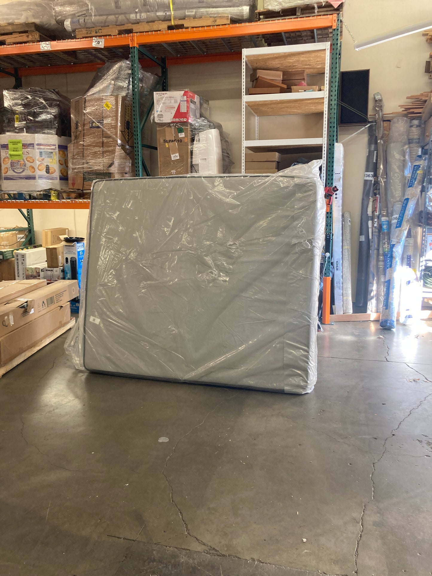 Sealy Posturepedic Spring Summer Rose Medium Feel Mattress, California King - Retail $1299 Default Title