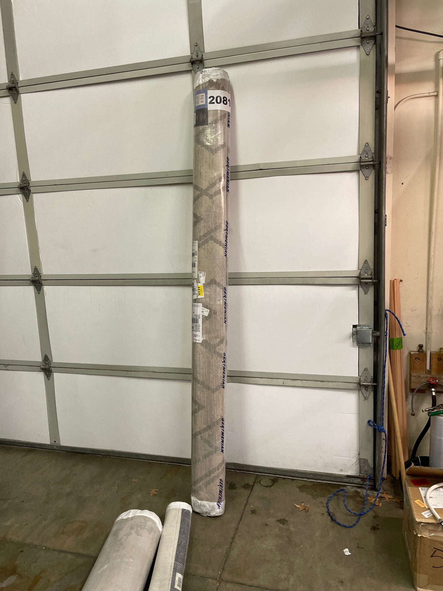 NEW - Costco - Brio 7'10" x 10' Area Rug, Kenton - Retail $149