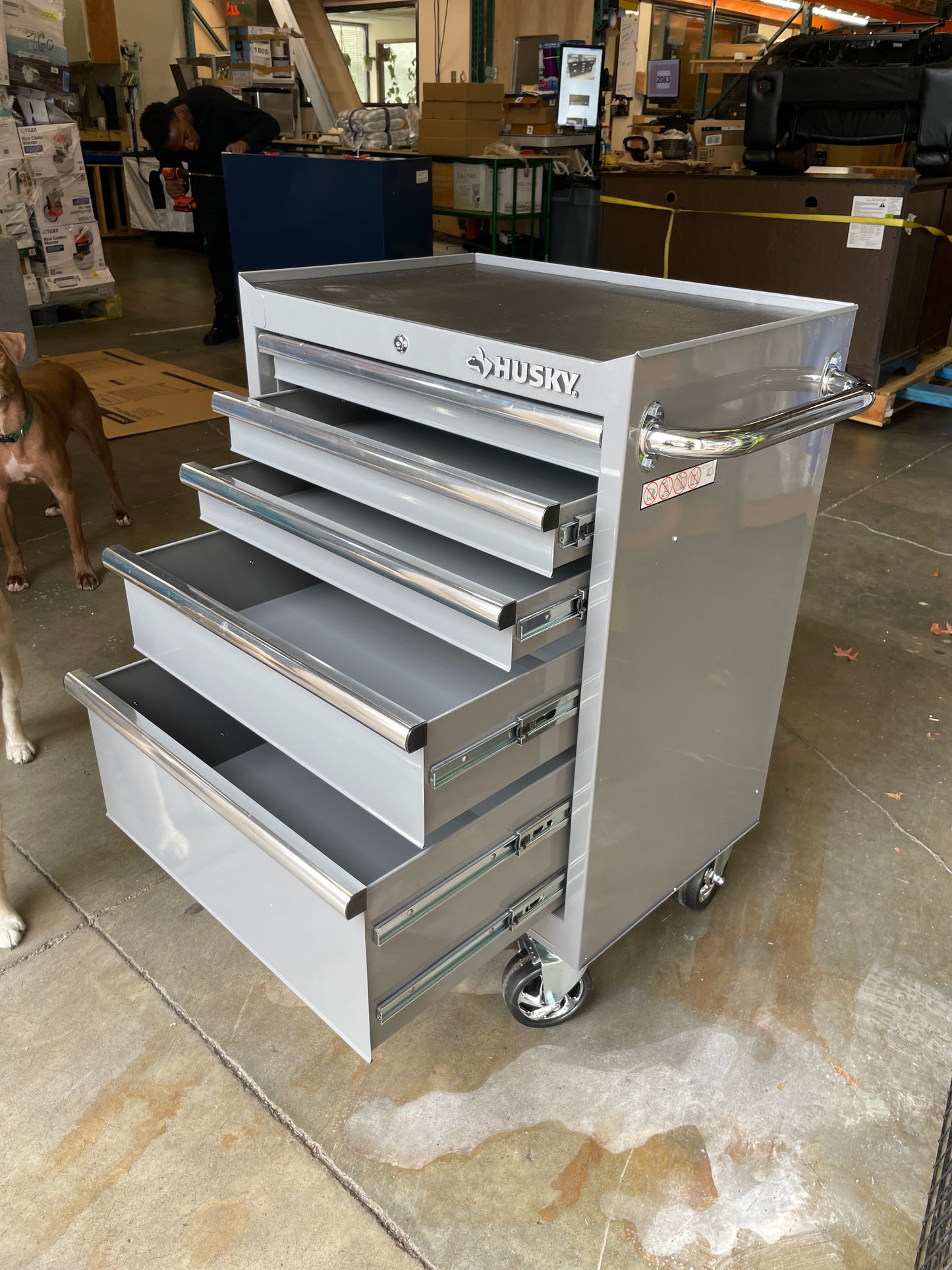 NEW IN BOX - Husky 27" 5-Drawer Tool Chest in Glossy Gray - Retail $399