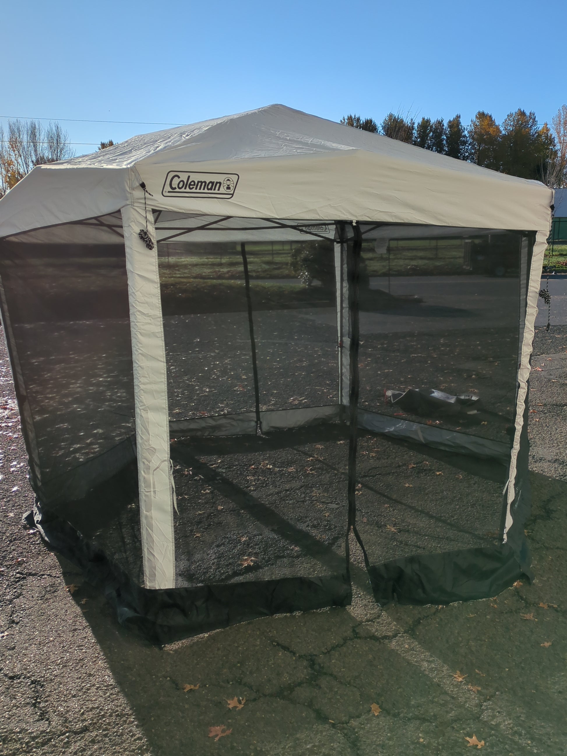 Costco - Coleman 12 x 10 Screened Canopy Sun Shelter - Retail $199
