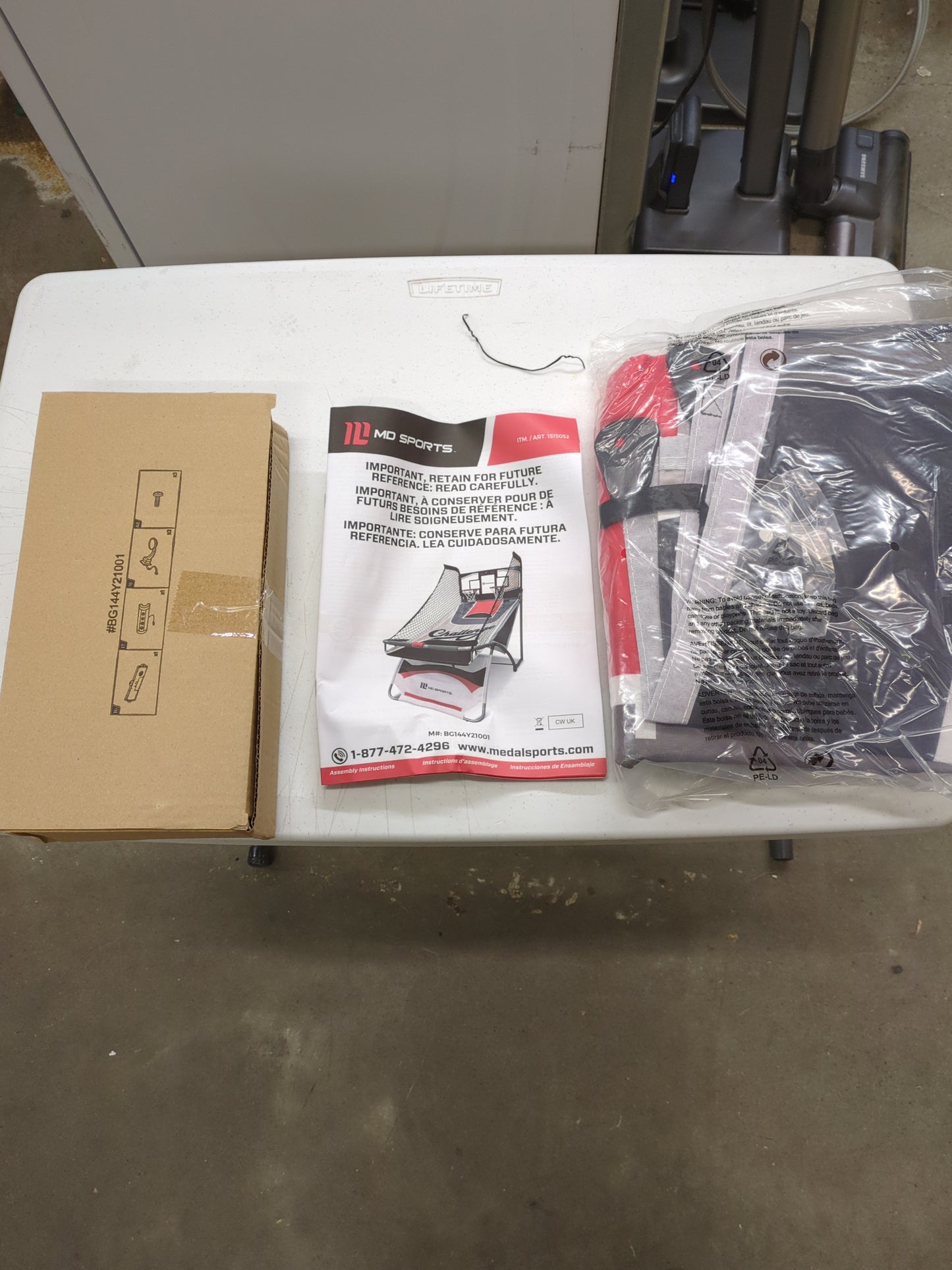 NEW in Box - Medal Sports EZ Fold – Arcade Basketball - Retail $199