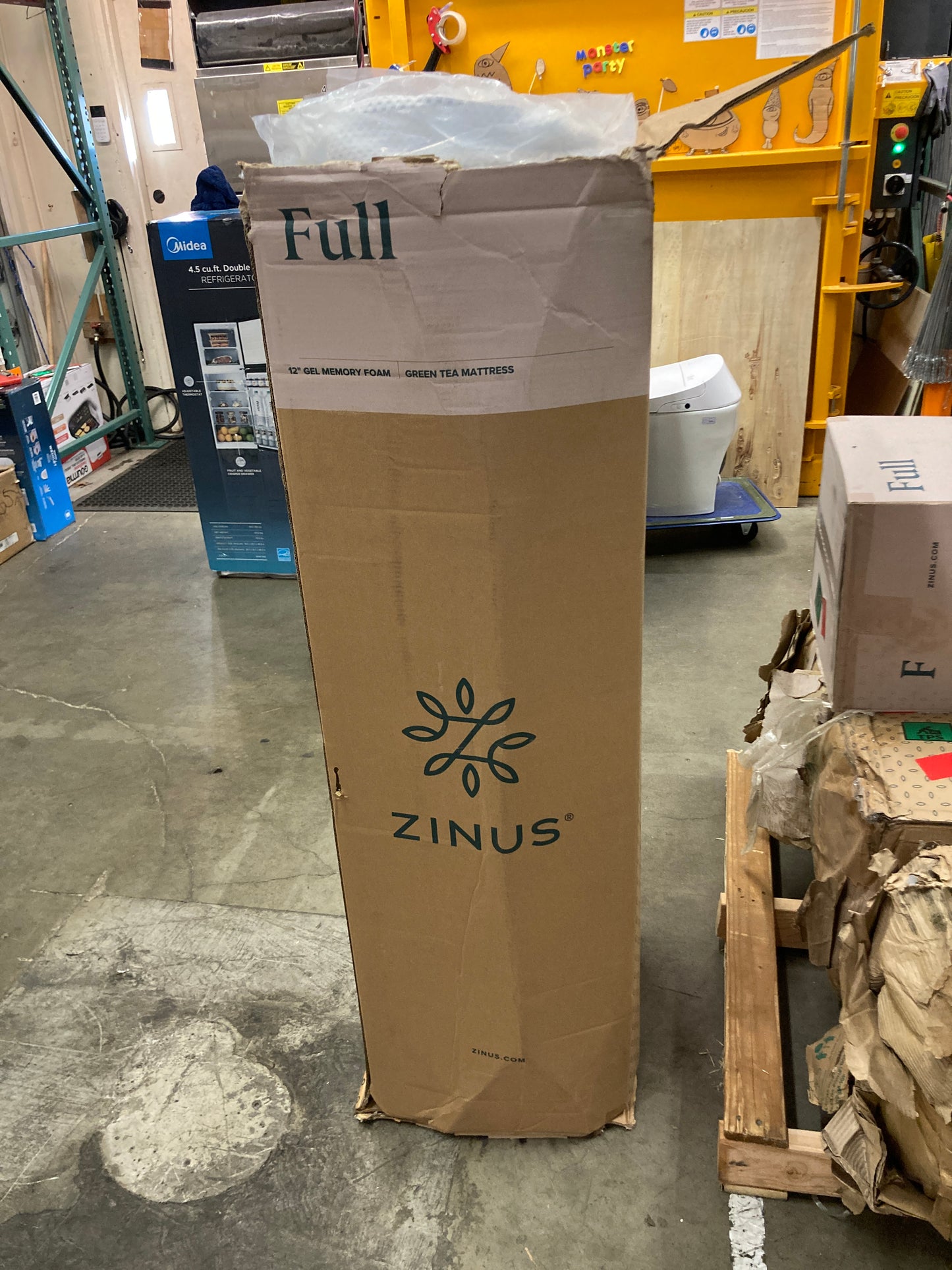 ZINUS 12 Inch Green Tea Cooling Gel Memory Foam Mattress / Cooling Gel Foam / Pressure Relieving / CertiPUR-US Certified / Bed-in-a-Box, Full - Retail $316 Default Title