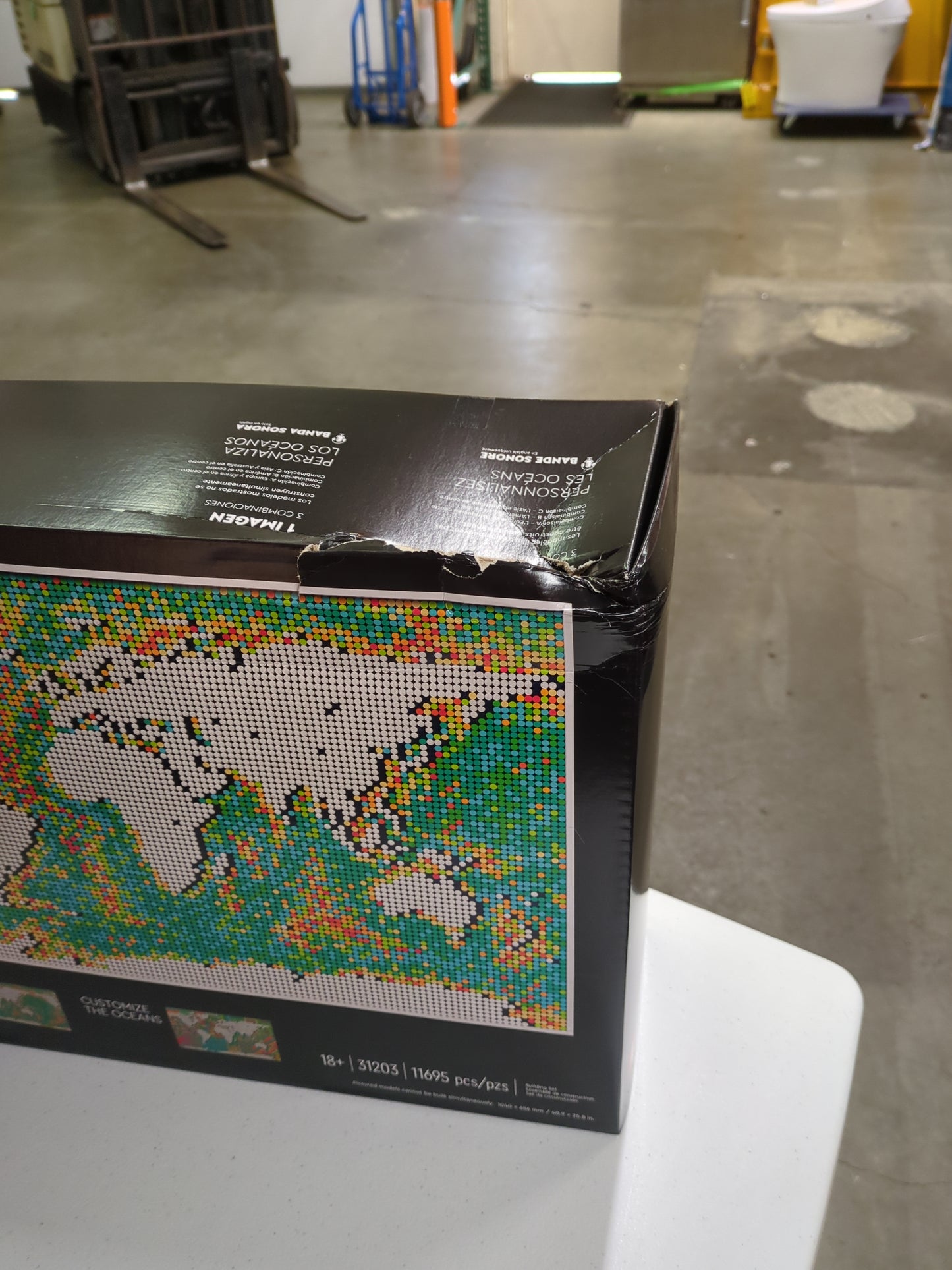 LEGO Art World Map 31203 Building Set - Retail $211