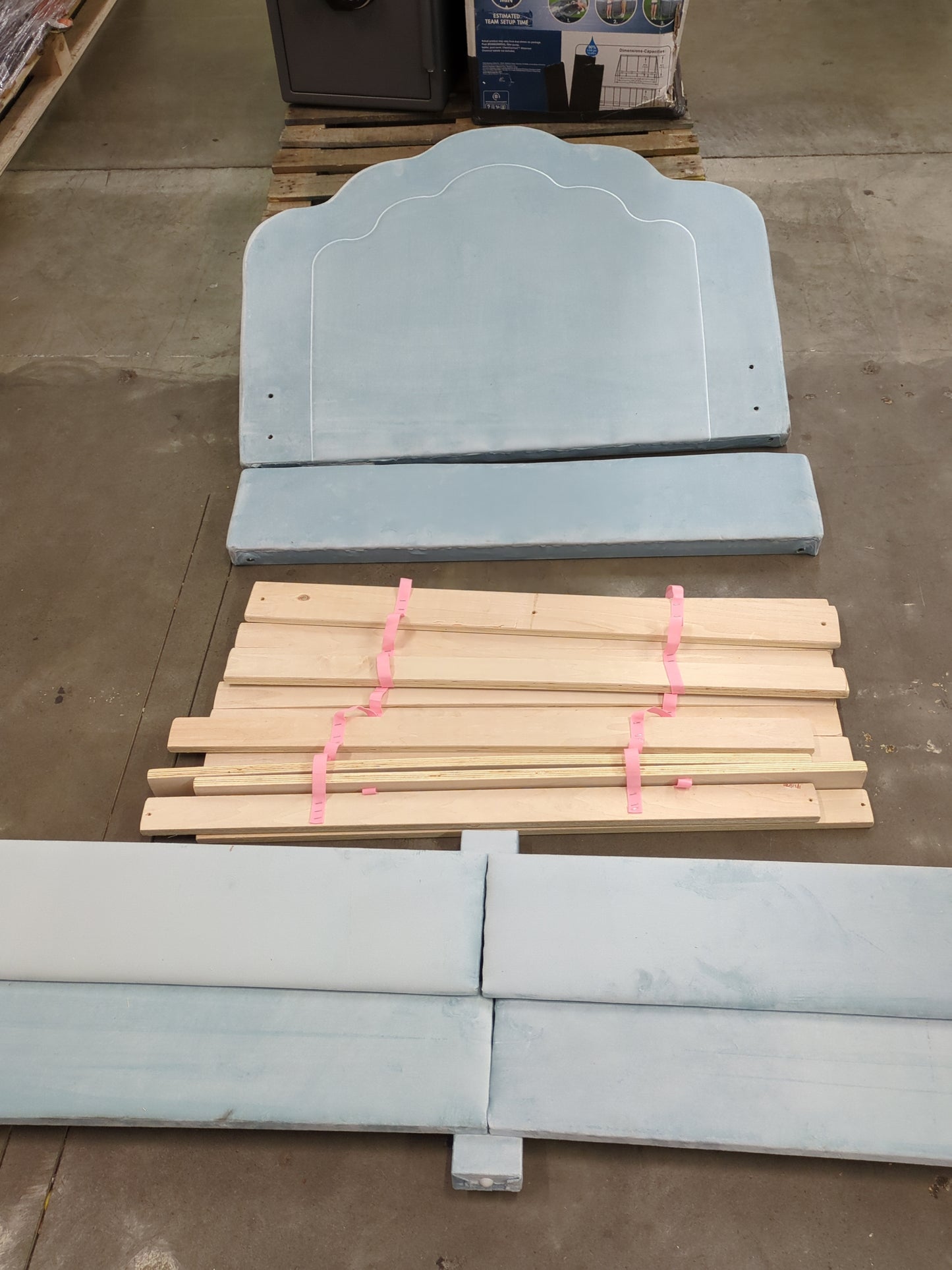 Delta Children Upholstered Twin Bed, Seafoam Blue - Retail $257