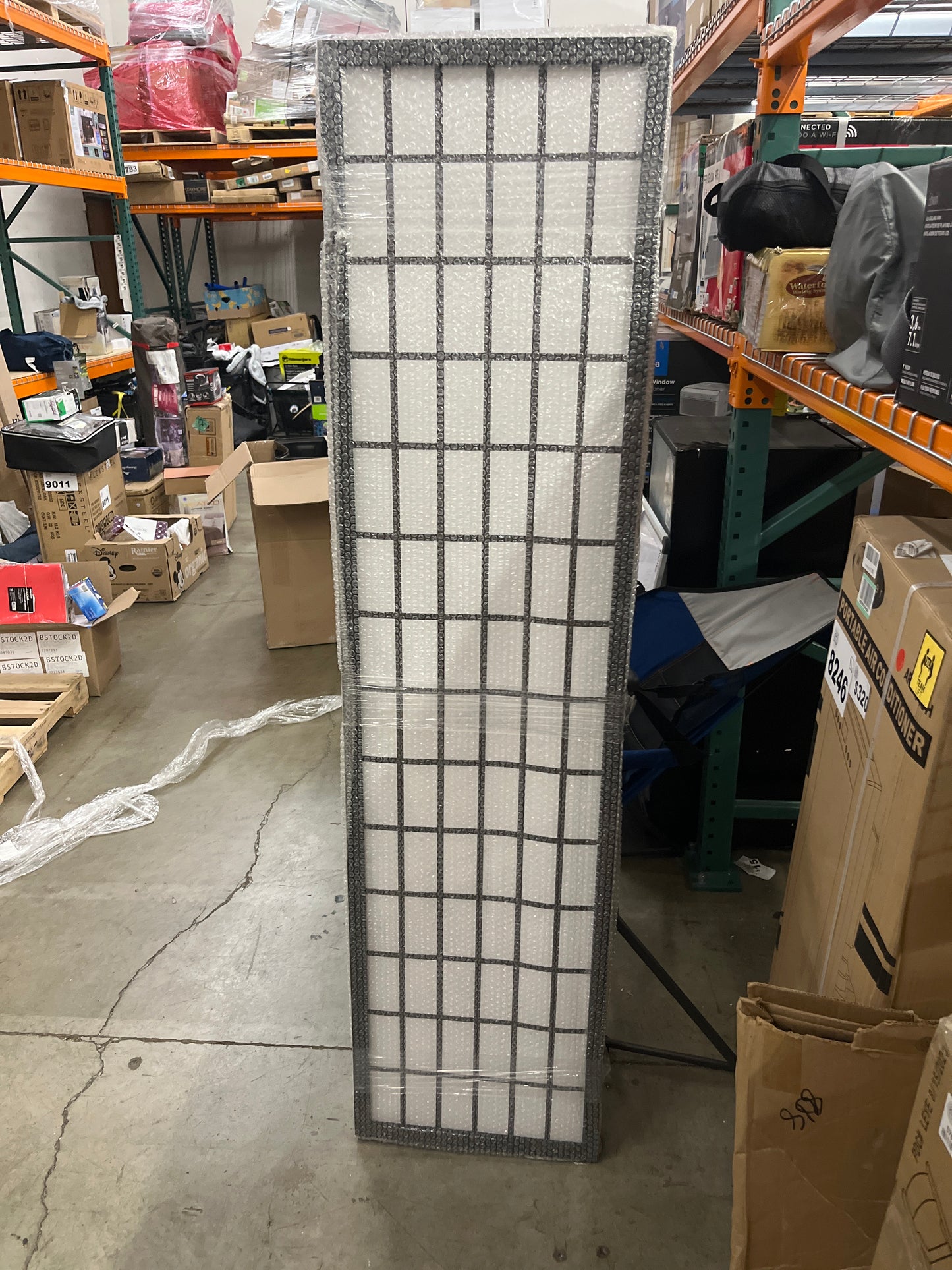 NEW - FDW Room Divider 4 Panel Oriental Shoji Screen 6Ft Folding Privacy Divider Wall Divider Portable Freestanding Partition Screen Japanese-Inspired Wood Divider,White - Retail $44