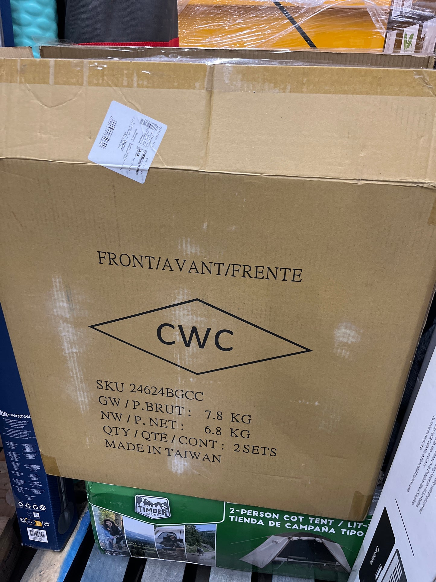 NEW - Costco - 9 BOXES - Norsk Reversible Foam Flooring, 48 sq ft., 24 in. x 24 in. Foam Mats - Retail $585