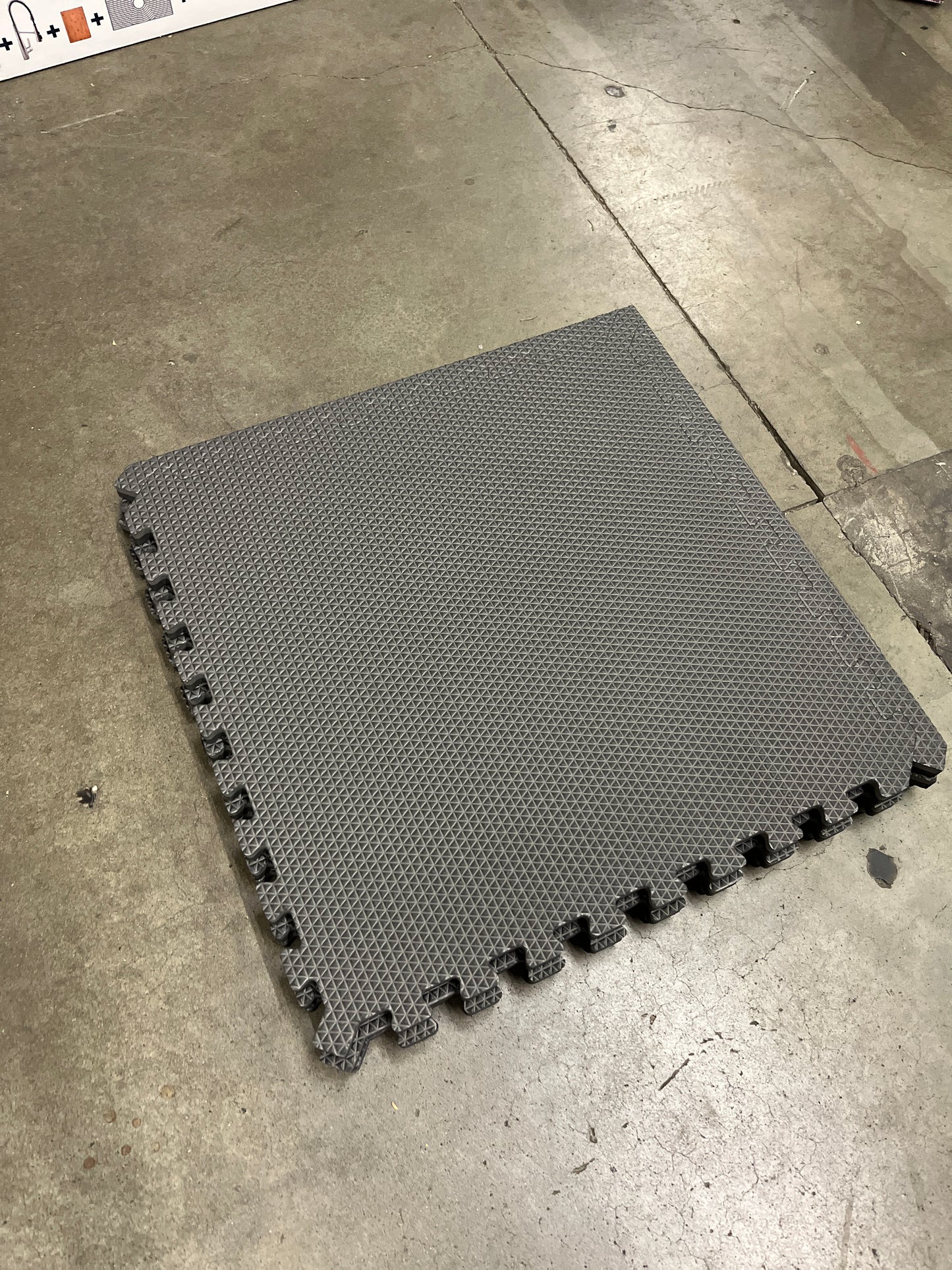 NEW - Costco - 9 BOXES - Norsk Reversible Foam Flooring, 48 sq ft., 24 in. x 24 in. Foam Mats - Retail $585