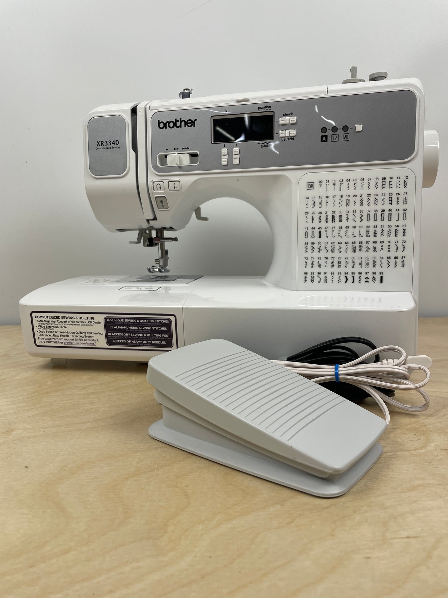 Brother XR3340 Computerized Sewing and Quilting Machine - Retail $180