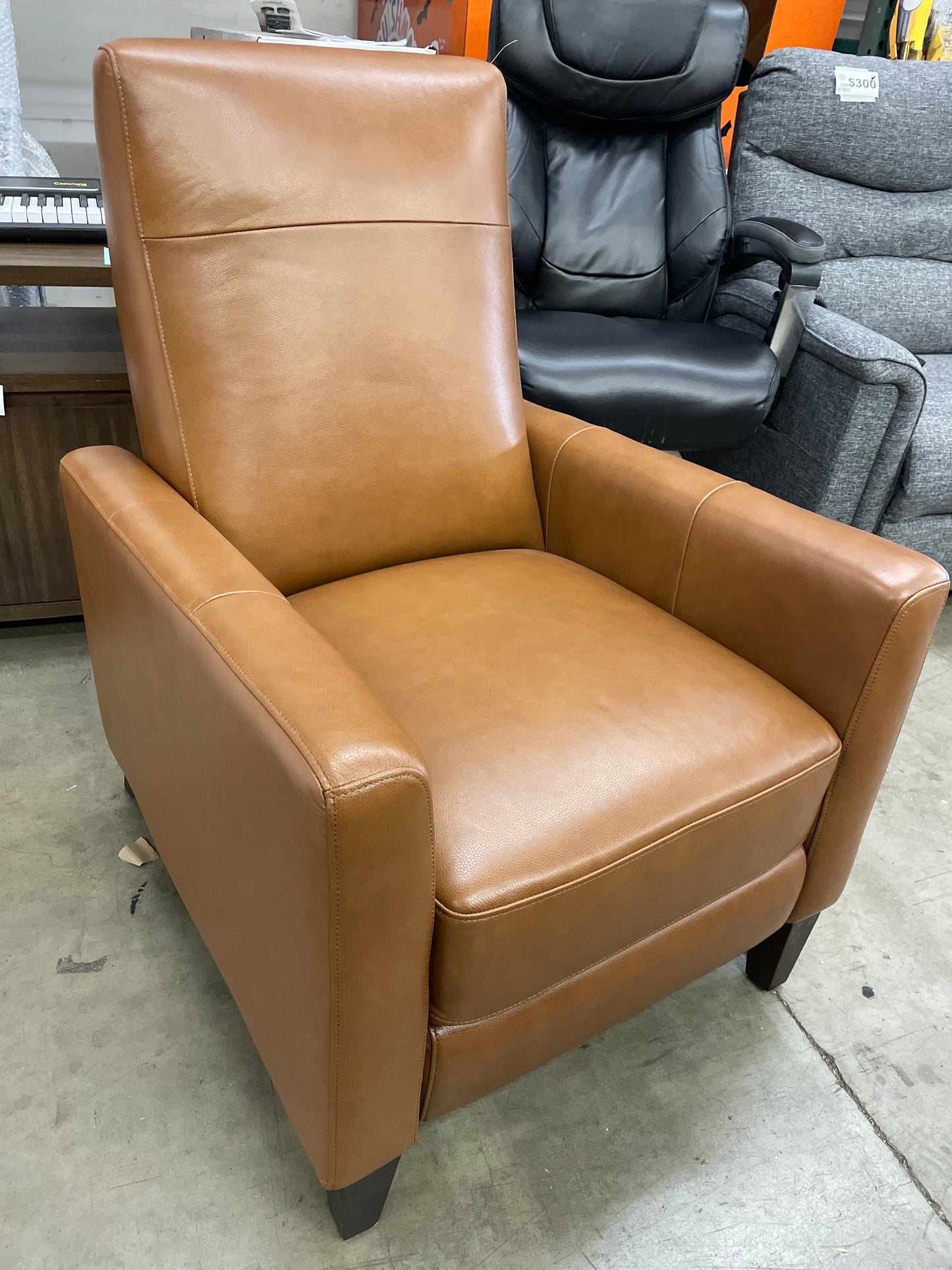 Barcalounger Ridgefield Leather Pushback Recliner  - Retail $500