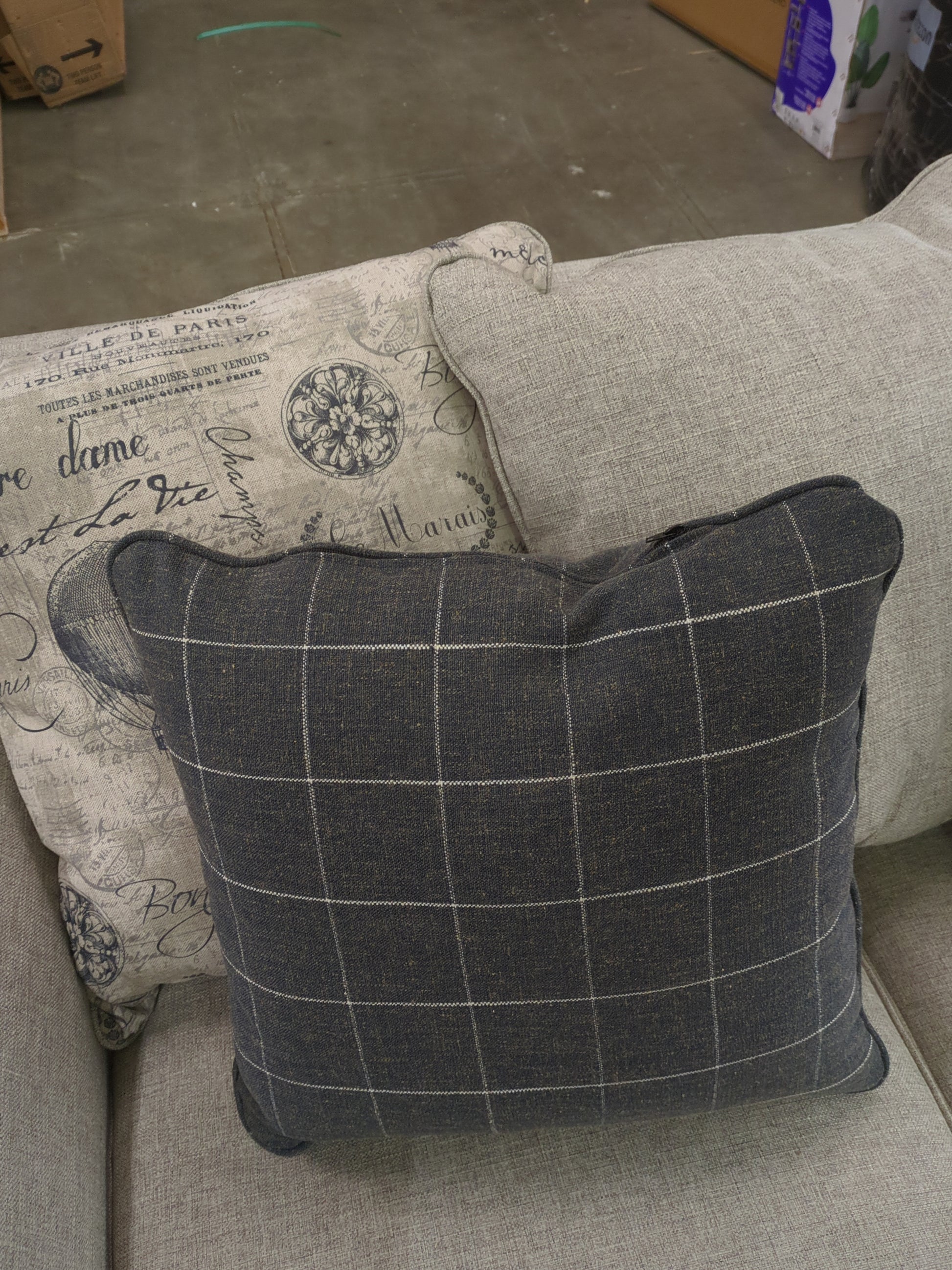 Signature Design by Ashley Velletri Chenille Stylish Loveseat, Beige - Retail $764