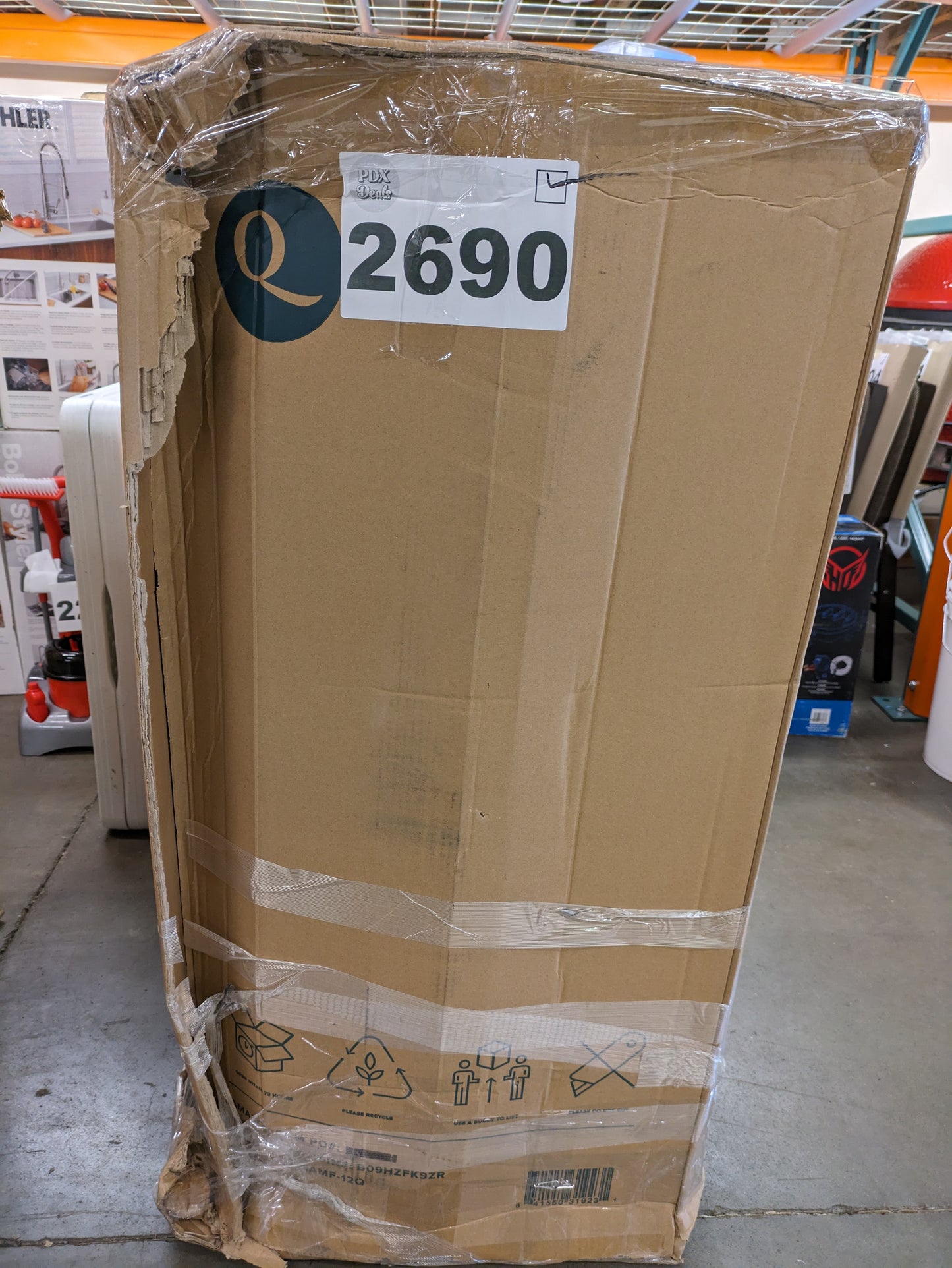 ZINUS 12 Inch Green Tea Essential Memory Foam, Queen, White - Retail $329