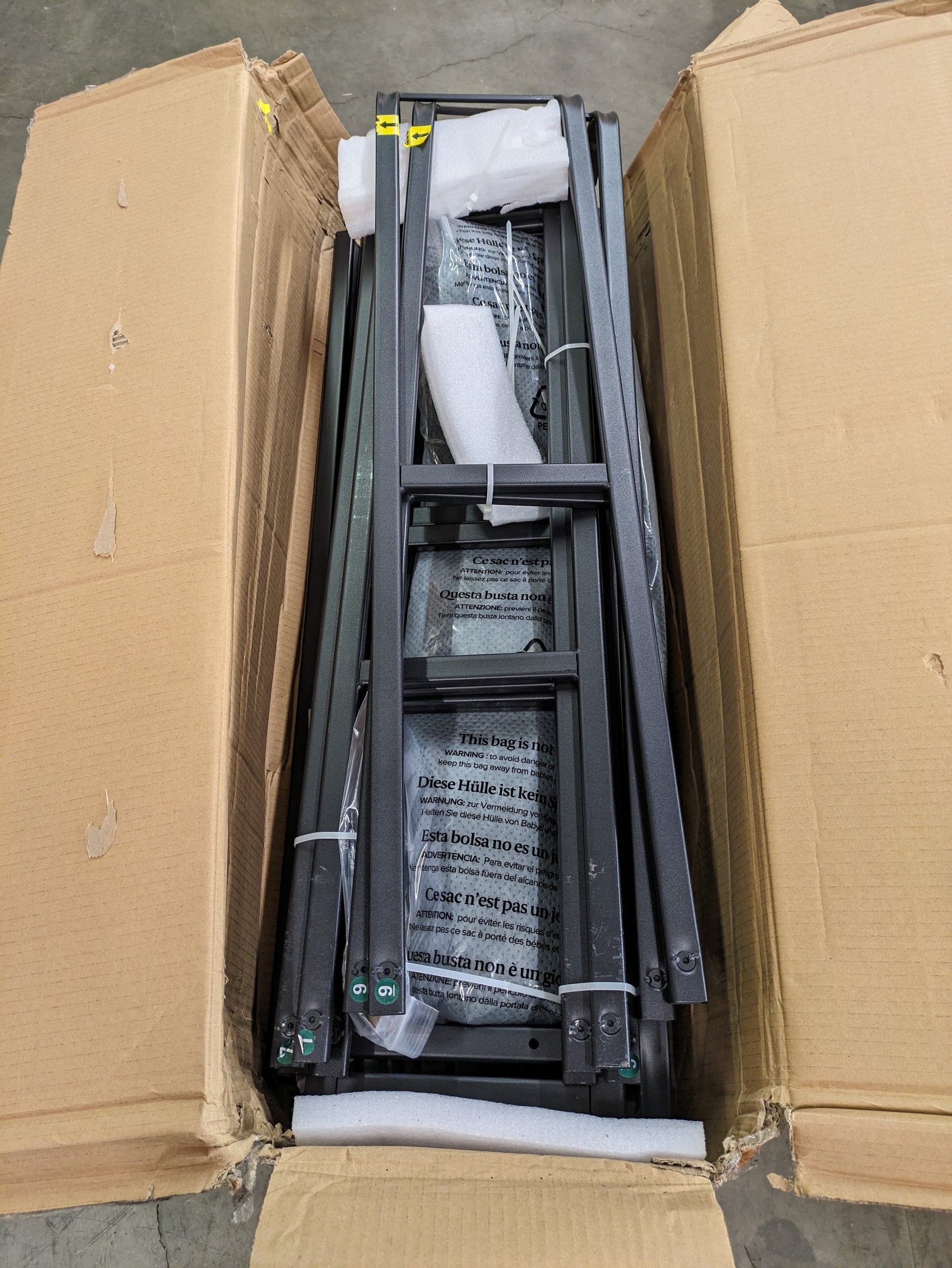 Zinus 9 Inch Metal Smart Box Spring / Mattress Foundation, King - Retail $167