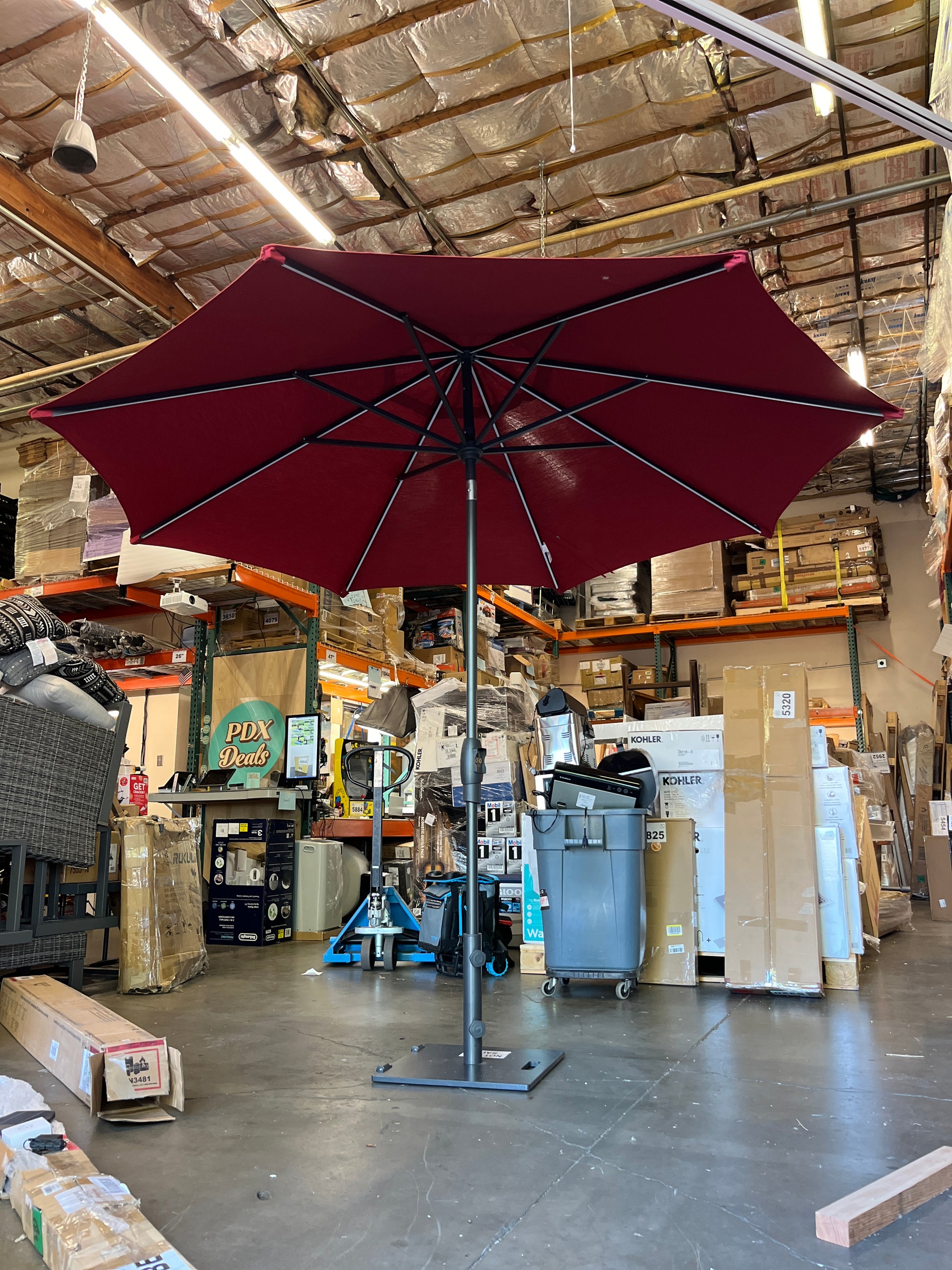 LED SOLAR ROUND - Retail $174