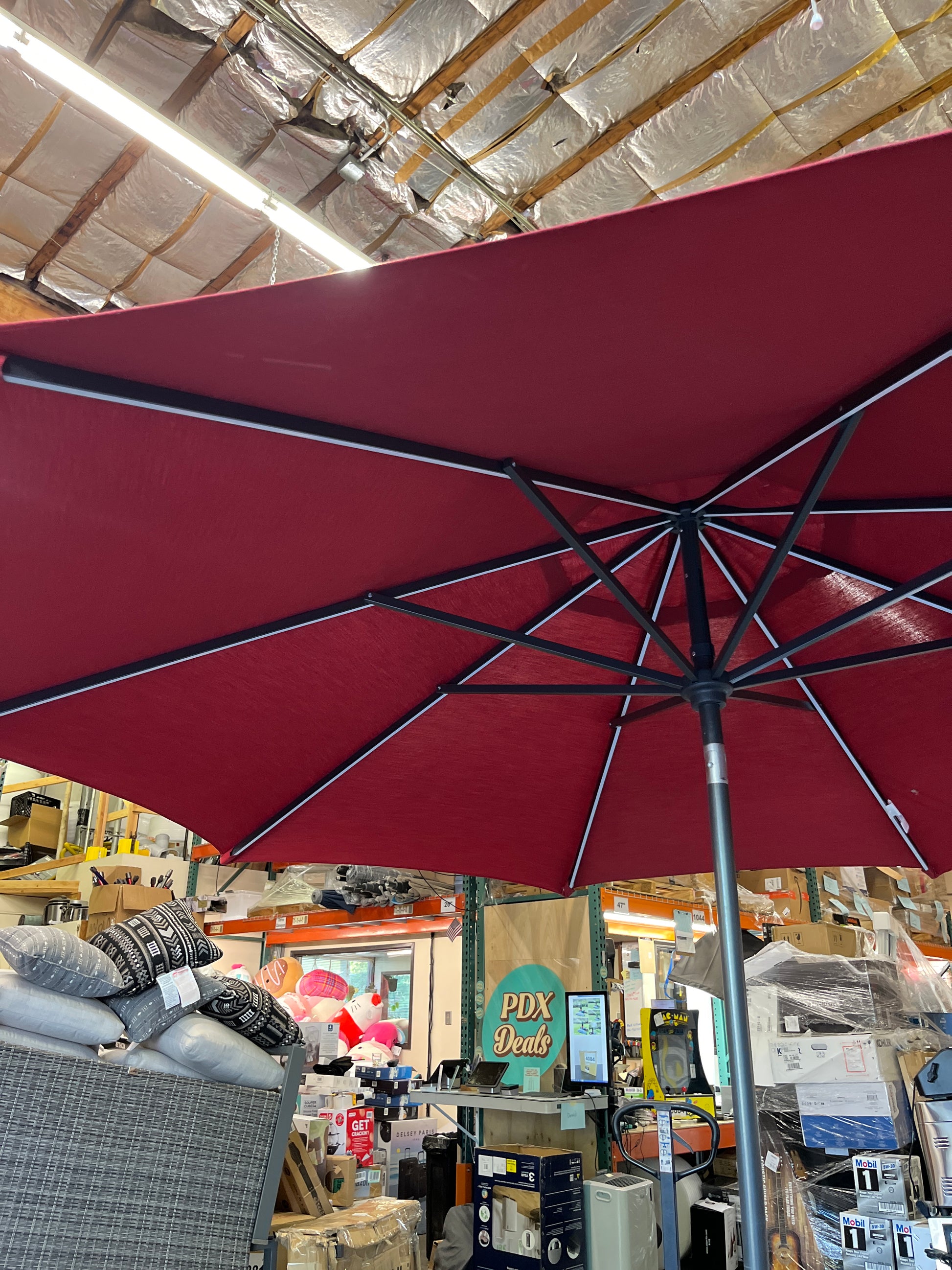 LED SOLAR ROUND - Retail $174