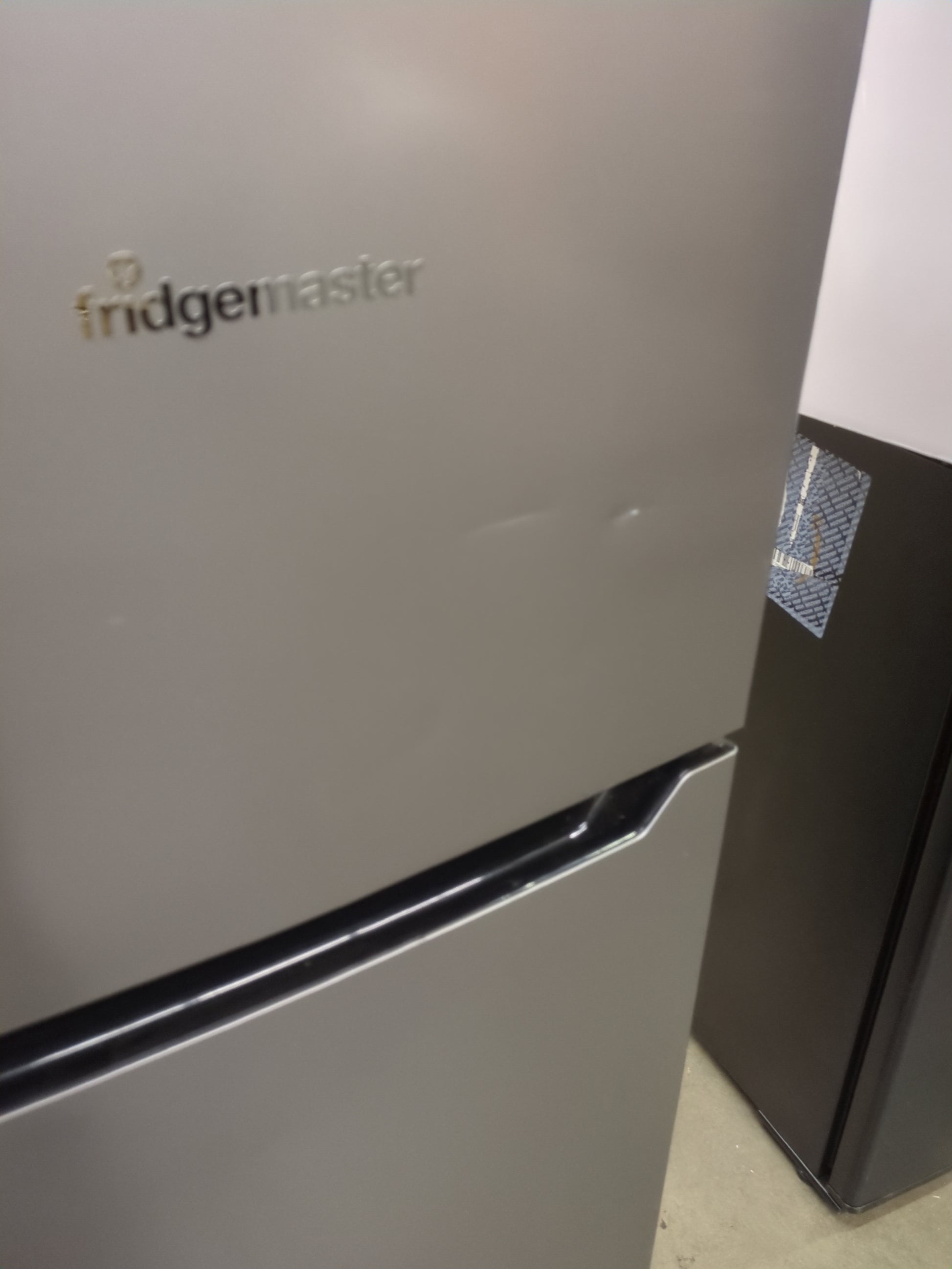 FRIDGEMASTER 4.4 CUFT - Retail $179