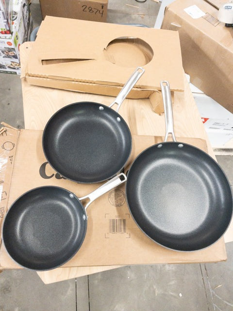 Costco - Calphalon Classic 3-piece Non-Stick Skillet Set - Retail $77