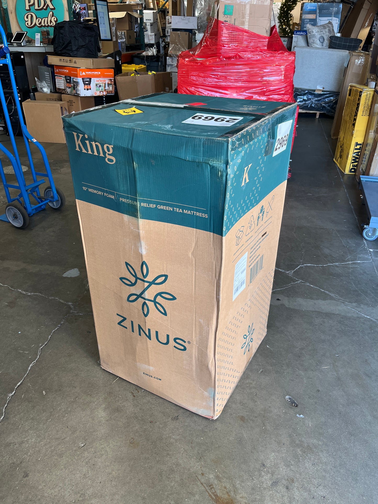 NEW - ZINUS KING 10 Inch Green Tea Memory Foam Mattress, CertiPUR-US, Bed-in-a-box - Retail $365