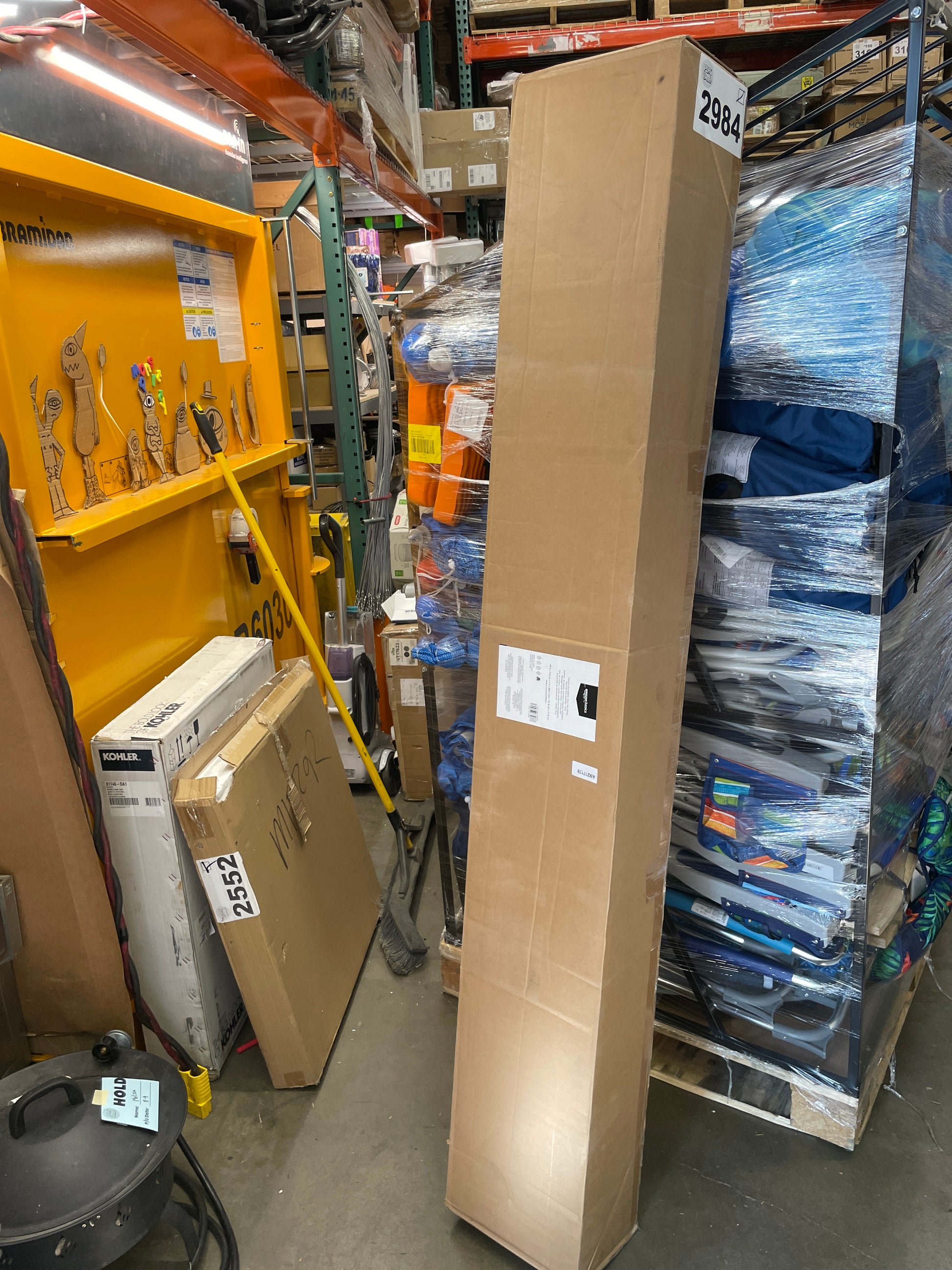 Amazon Basics Smart King Box Spring Bed Base, 7-Inch Mattress Foundation, Tool-Free Easy Assembly, White - Retail $147