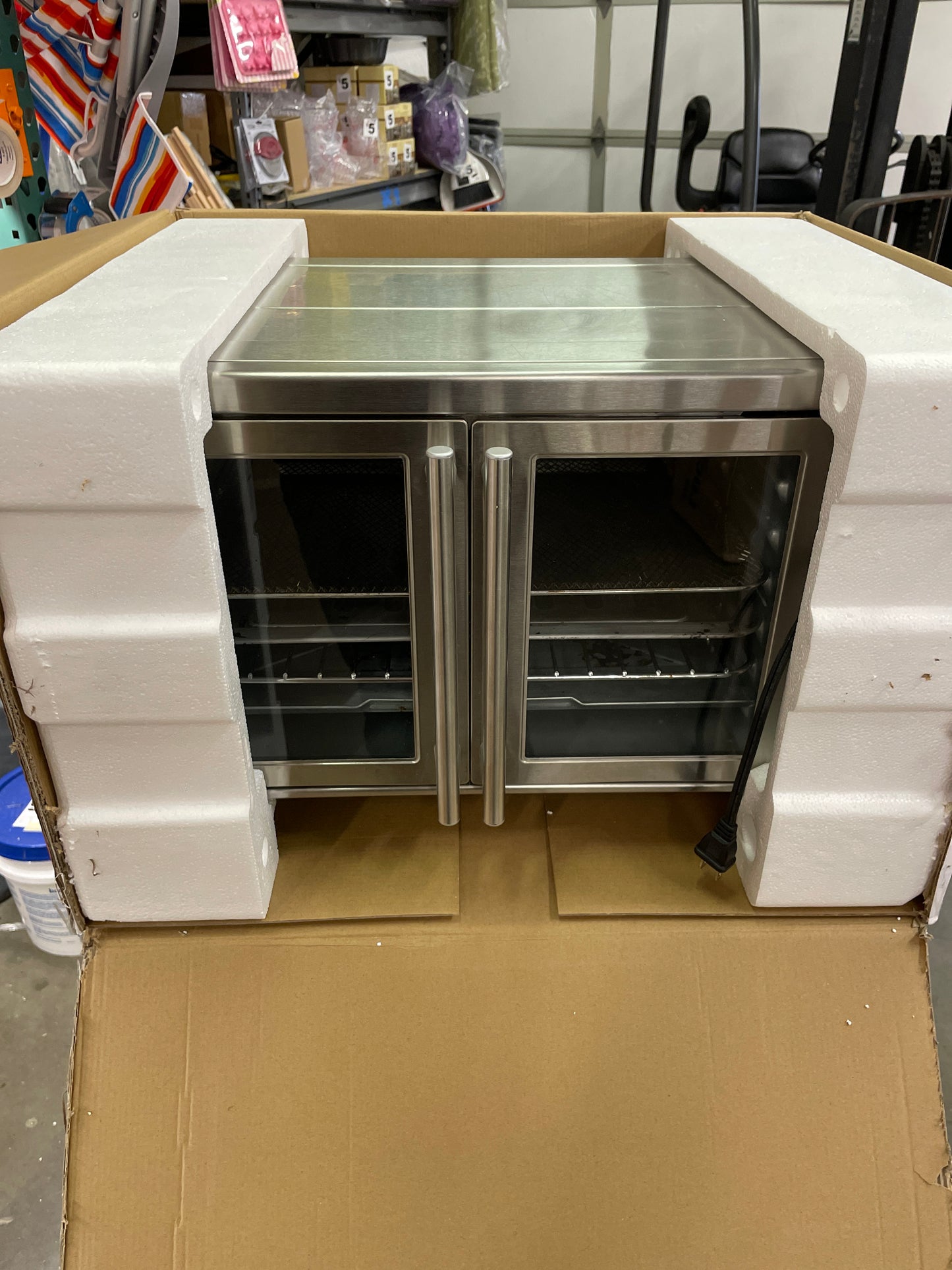 Gourmia XL Digital Air Fryer Toaster Oven with Single-Pull French Doors - Retail $149