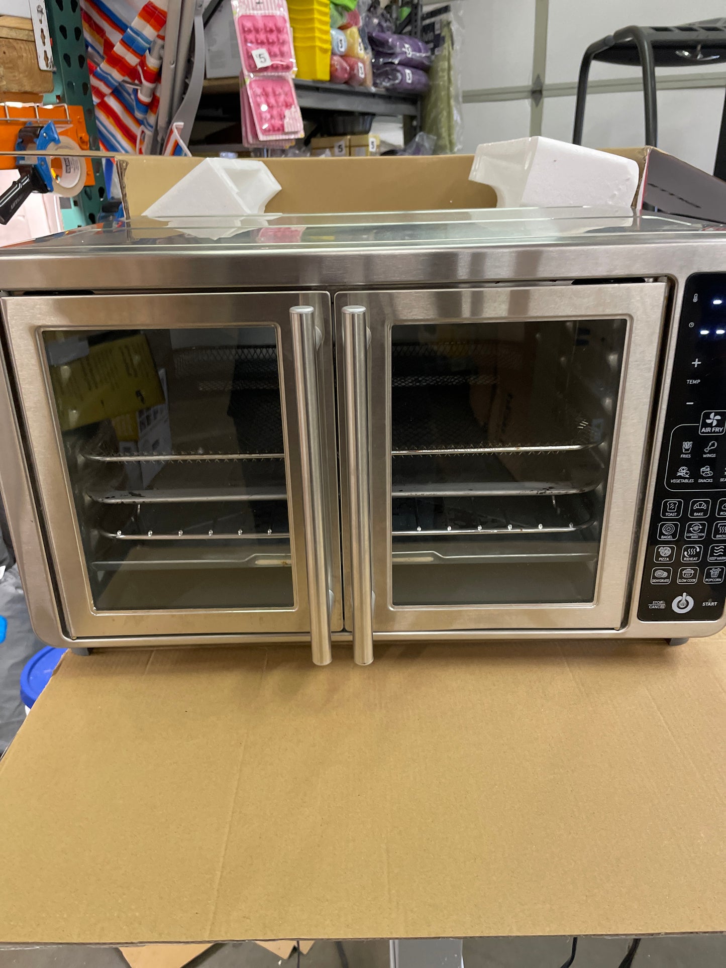 Gourmia XL Digital Air Fryer Toaster Oven with Single-Pull French Doors - Retail $149