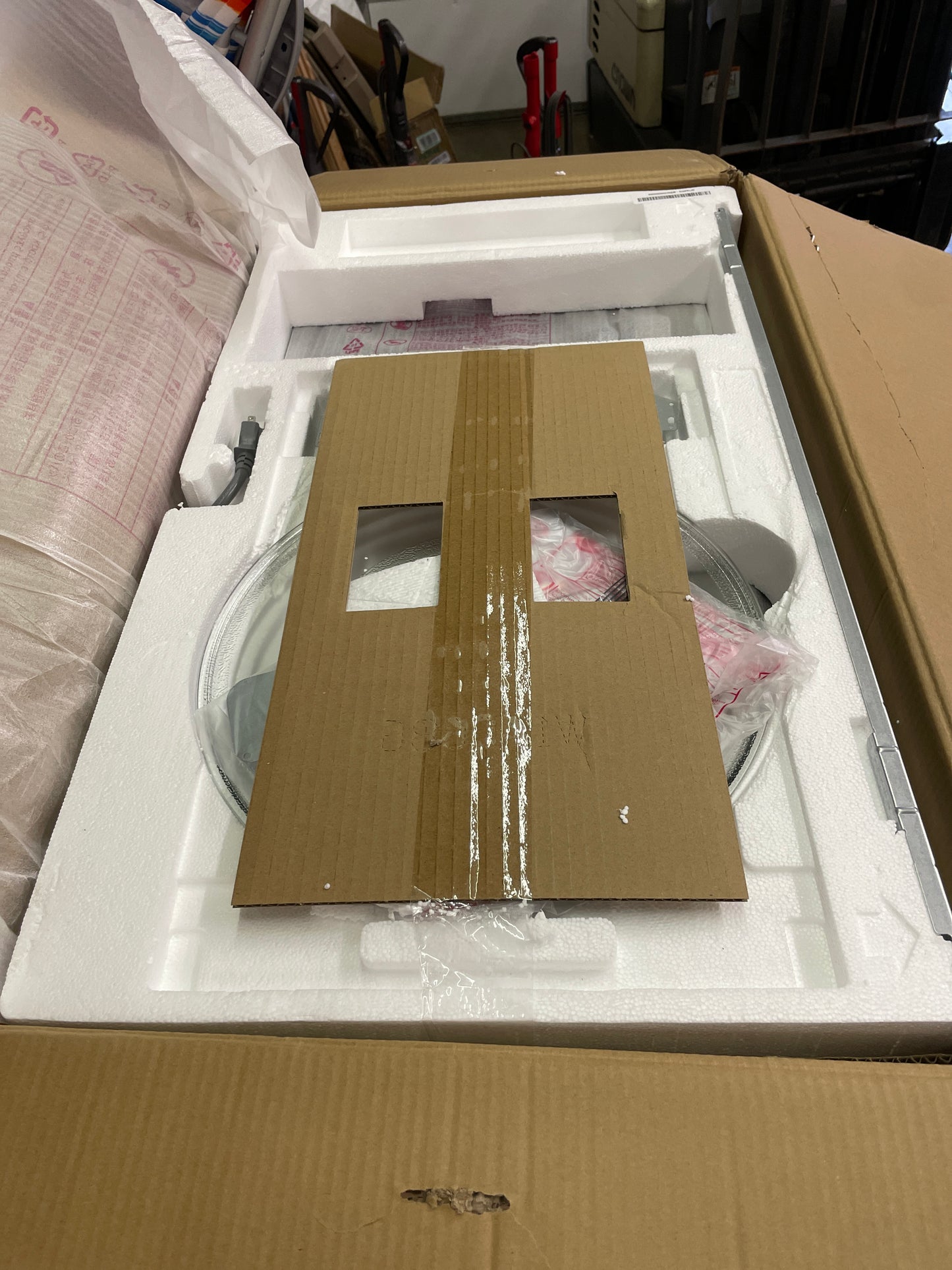 LG 2.0 cu. ft. Smart Wi-Fi Enabled Over-the-Range Microwave Oven with EasyClean - Retail $299