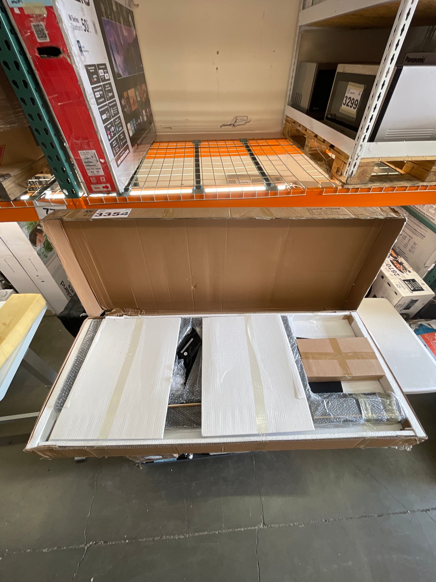 NEW - Workbench for Garage Workbench with Drawer Garage Workbench with Height Adjust with Power Outlet with Wheels 59â€™â€™ x 23.6â€™â€™ 1.5â€™â€™ Thick Bamboo Top 2700lbs Capacity Workbench for Home - Retail $499