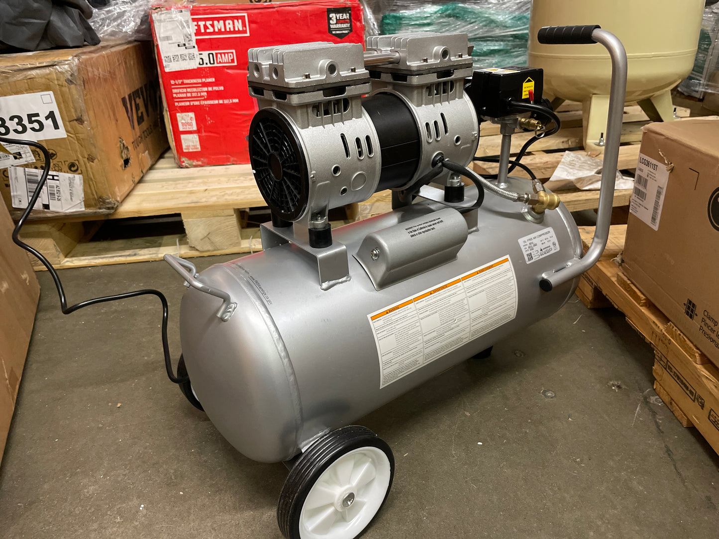 California Air Tools 8010 Steel Tank Air Compressor | Ultra Quiet, Oil-Free, 1.0 hp, 8 gal - Retail $235