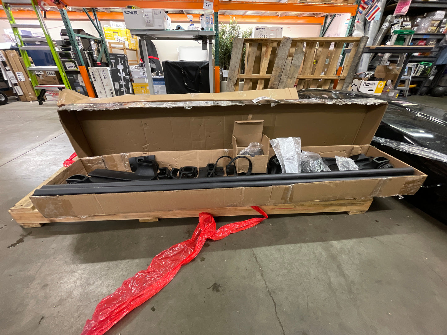 NEW in Box - Thule Xsporter Pro Multi-Height Aluminum Truck Rack - Retail $1049