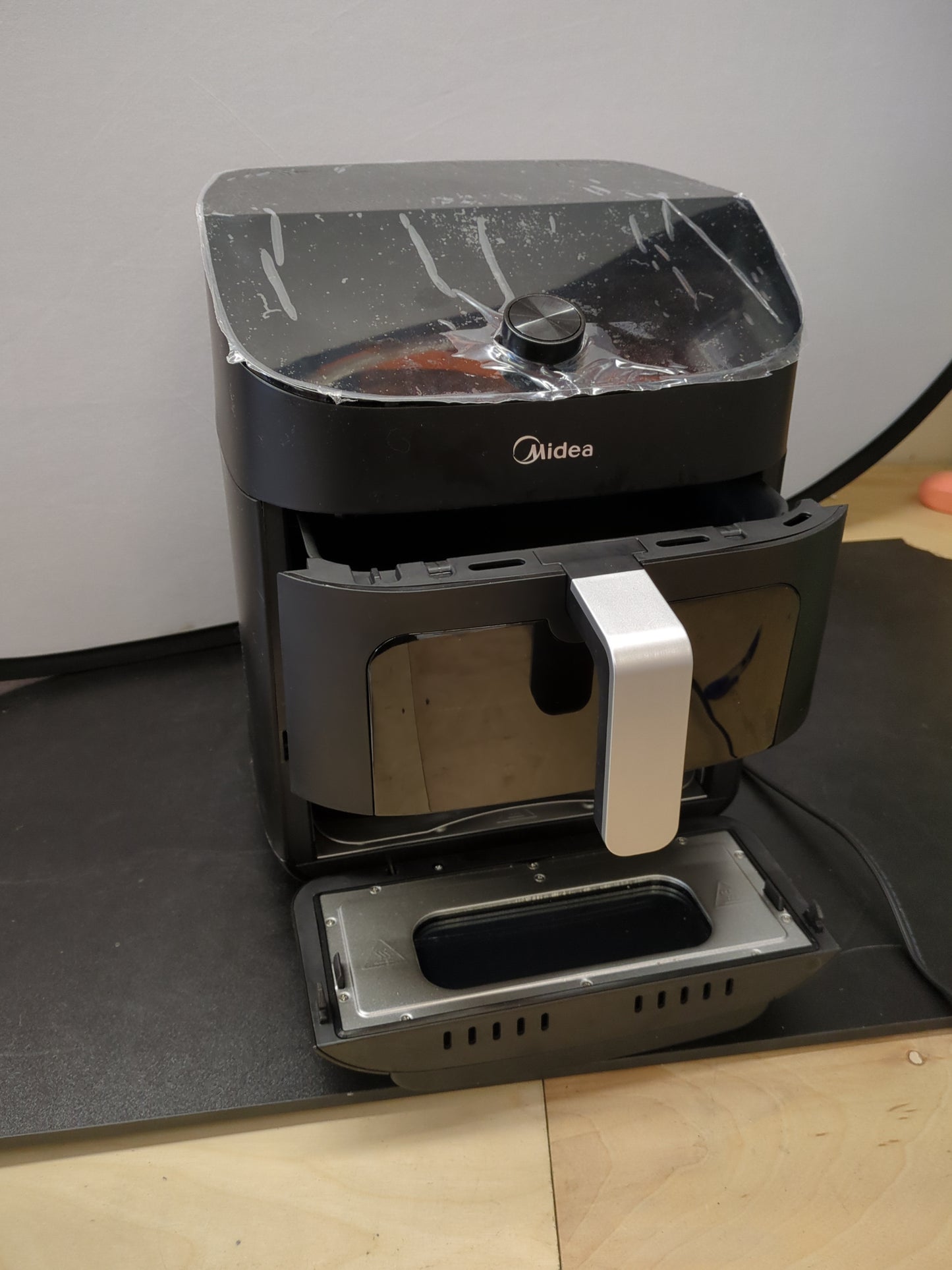 Costco - Midea 11-Quart Two Zone Air Fryer Oven - Retail $159