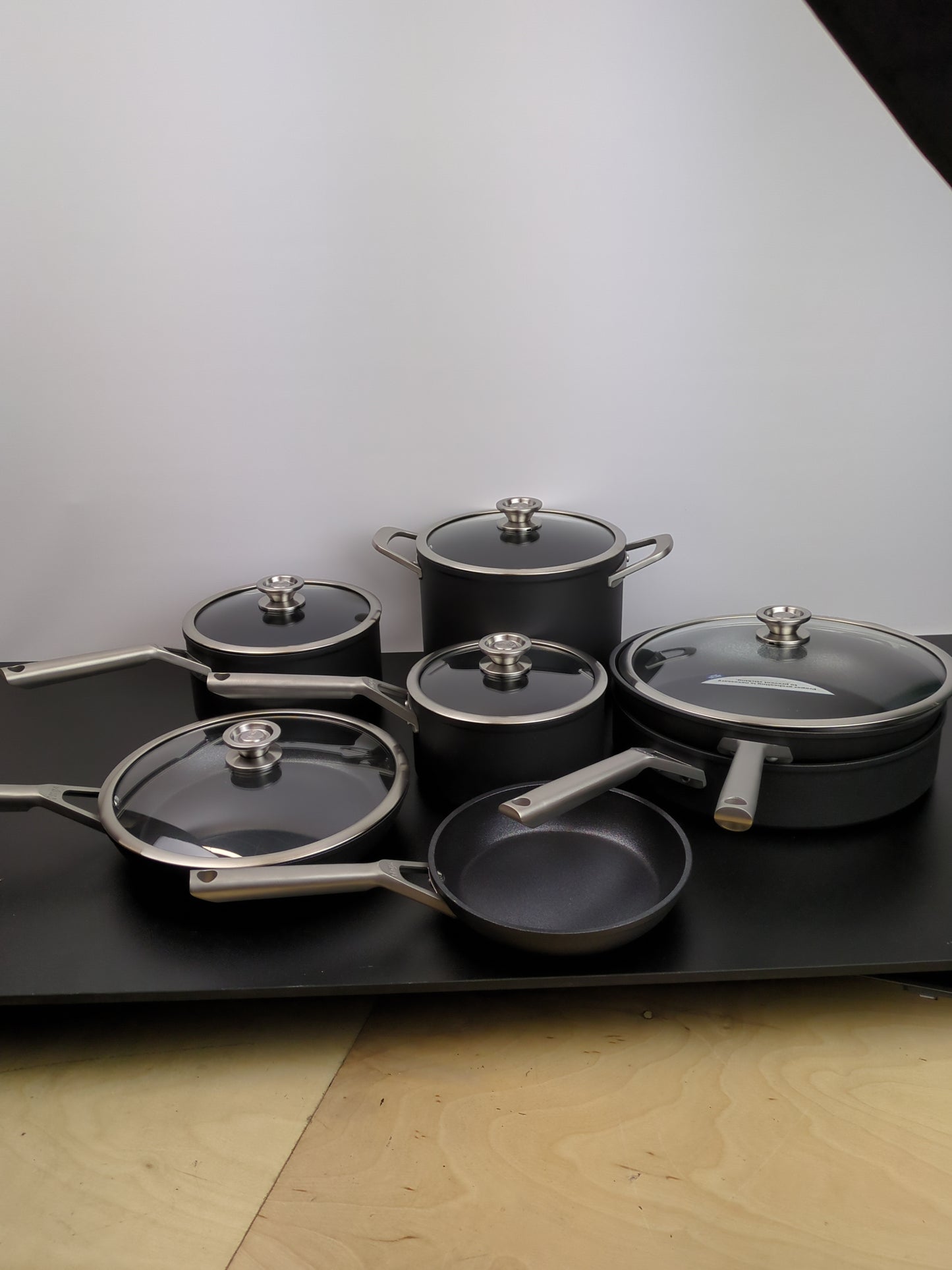 NINJA NONSTICK 12PC - Retail $199