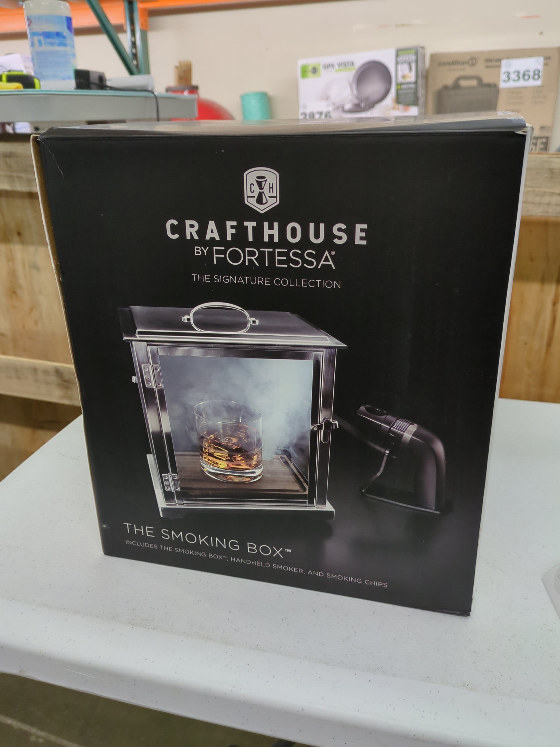 Crafthouse by Fortessa Glass Smoking Box with Handheld Smoker - Retail $245