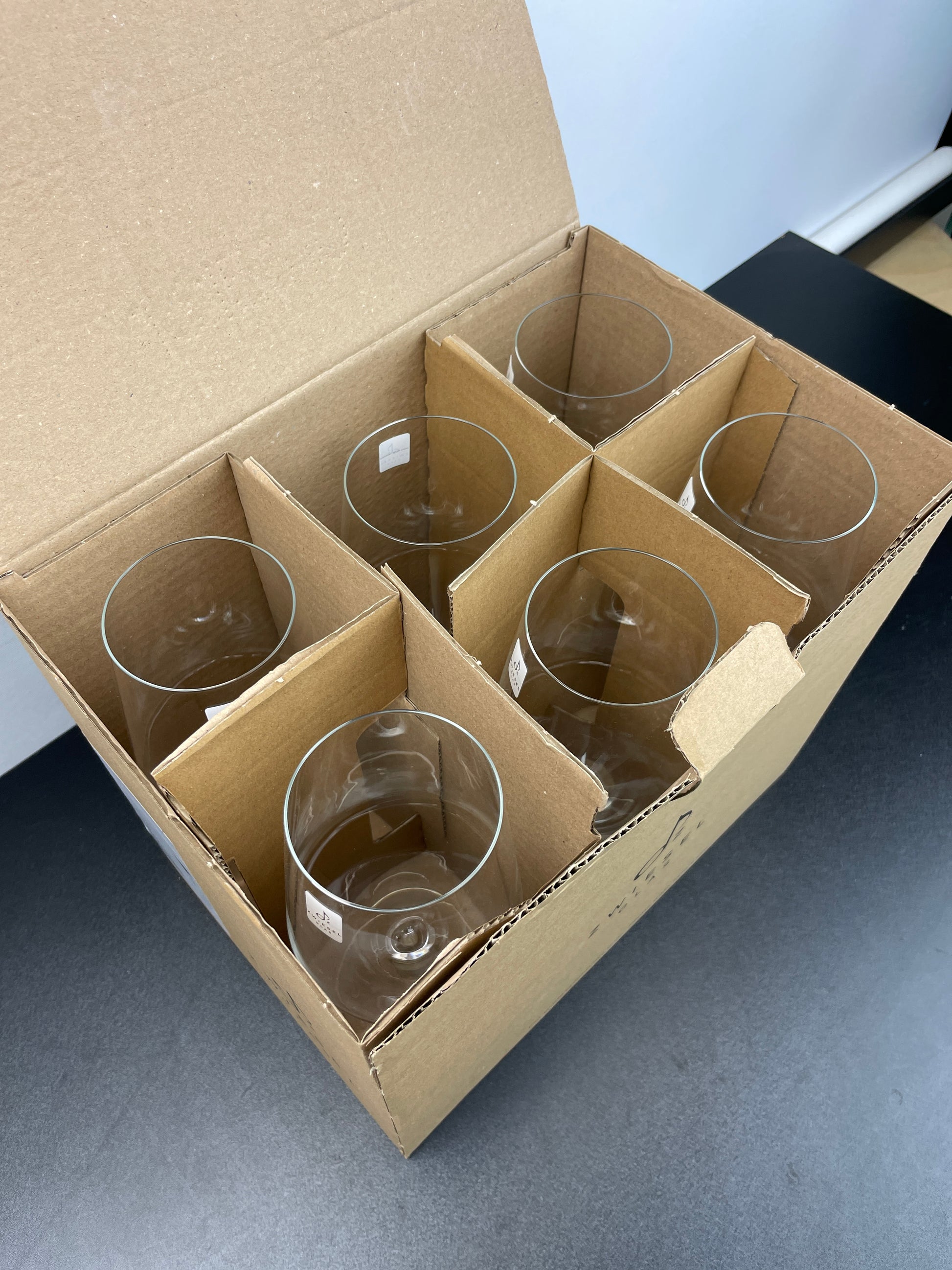 SCHOTT ZWIESEL TRITAN PUR - Retail $54