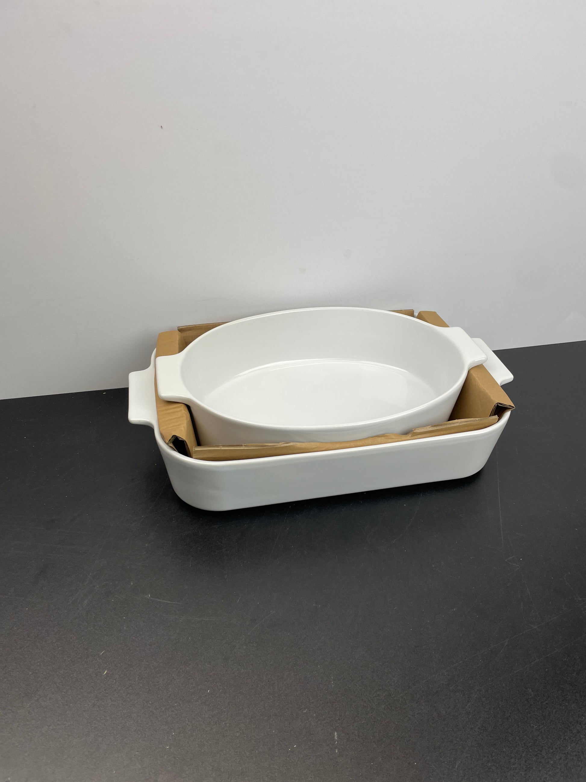 OVERANDBACK OVEN2TABLE - Retail $18