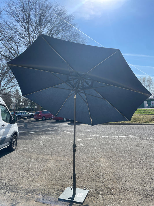 ACTIVA 10' MKT UMBRELLA - Retail $129