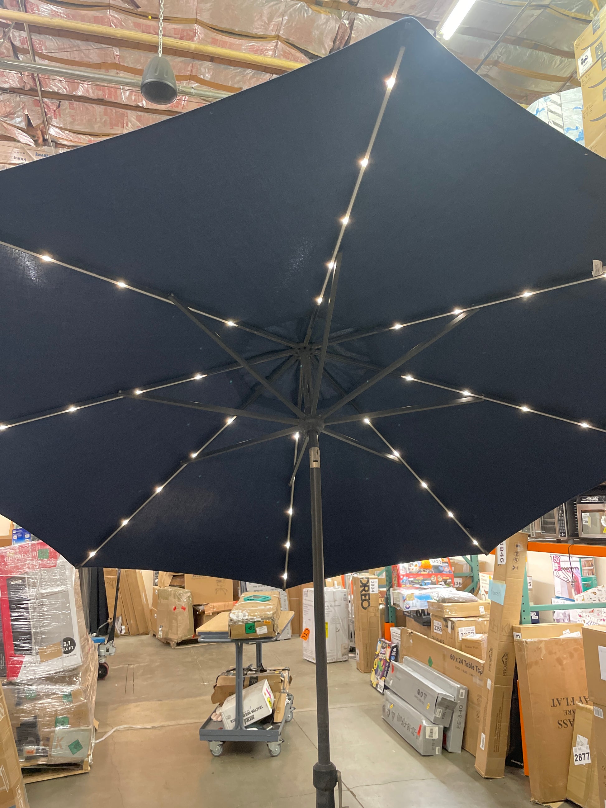 ACTIVA 10' MKT UMBRELLA - Retail $129