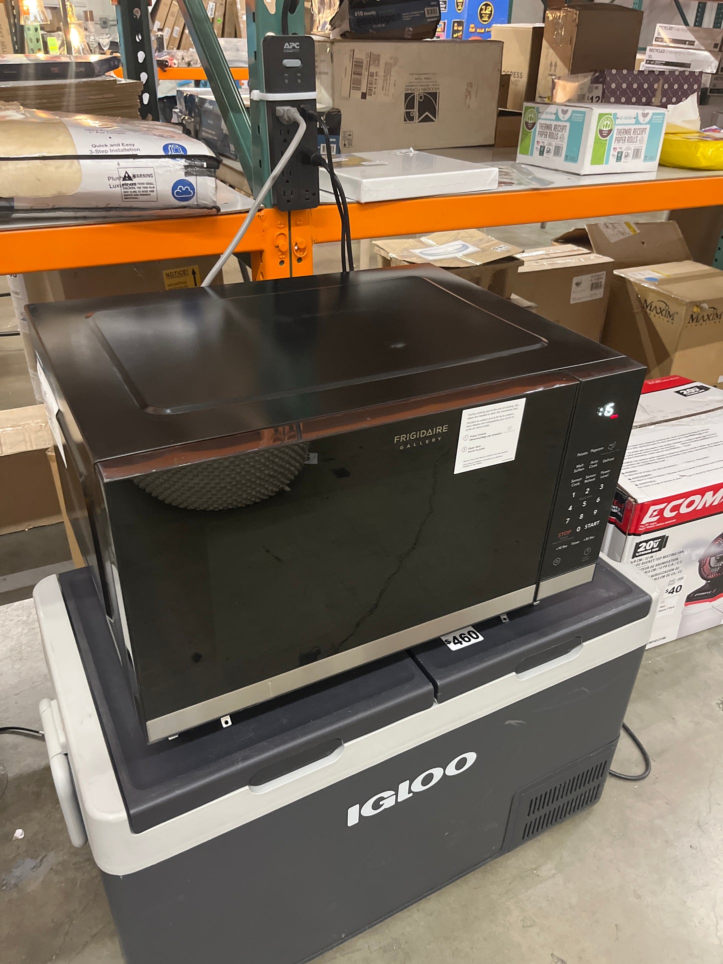 NEW - Frigidaire Gallery Series GMBS3068BF 2.2 cu. ft. Built-in Microwave Oven, Trim Kit Sold Separately