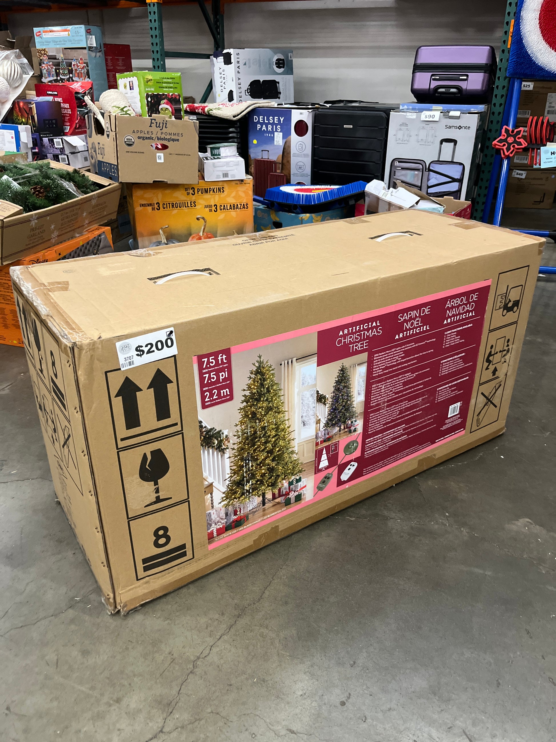 7.5FT MICRO LED TREE - Retail $479