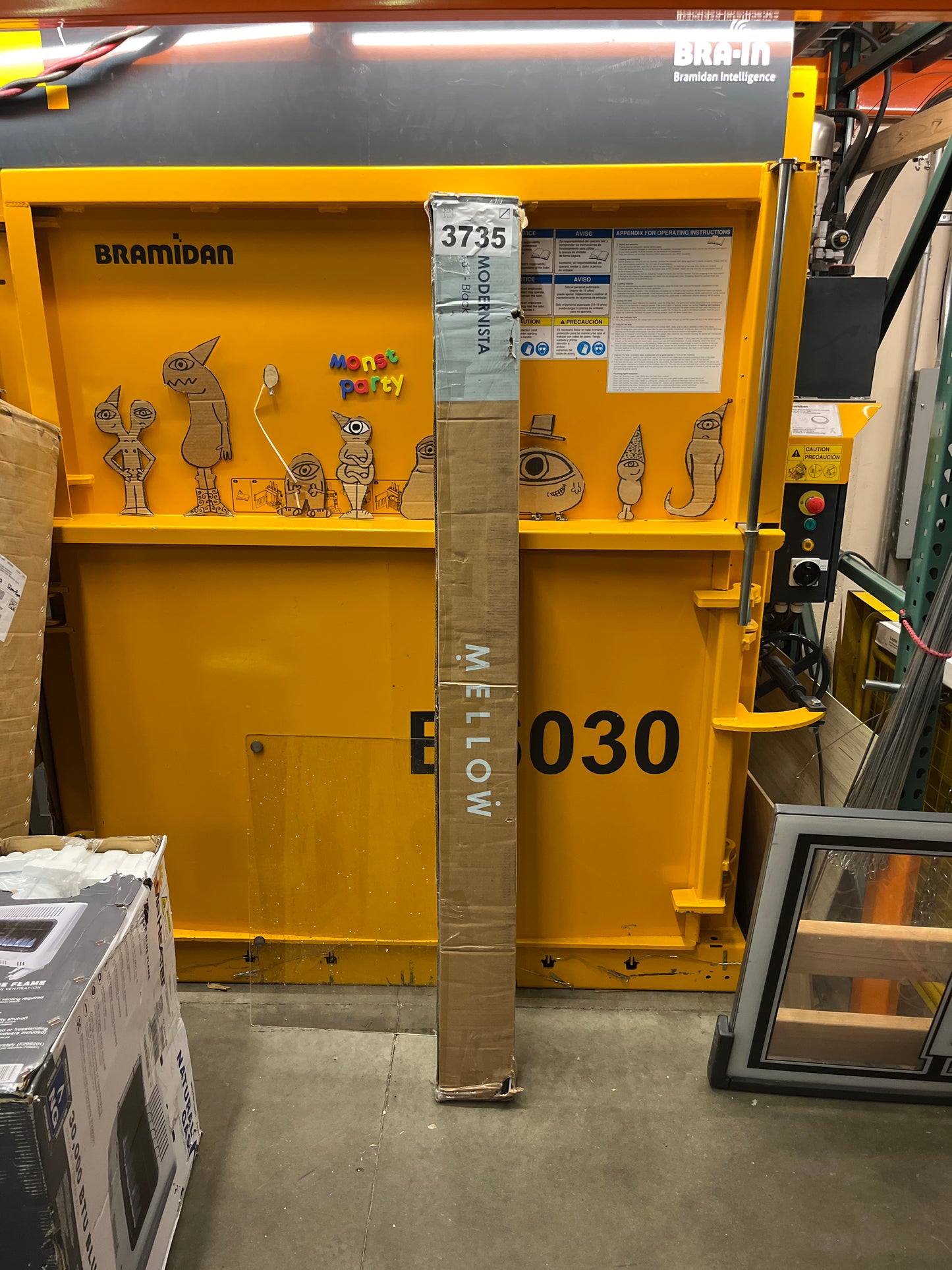 Mellow Modernista Low Profile 6 Inch Metal Platform Bed Frame with Classic Wooden Slat Support Mattress Foundation (No Box Spring Needed), Twin, Black - Retail $94