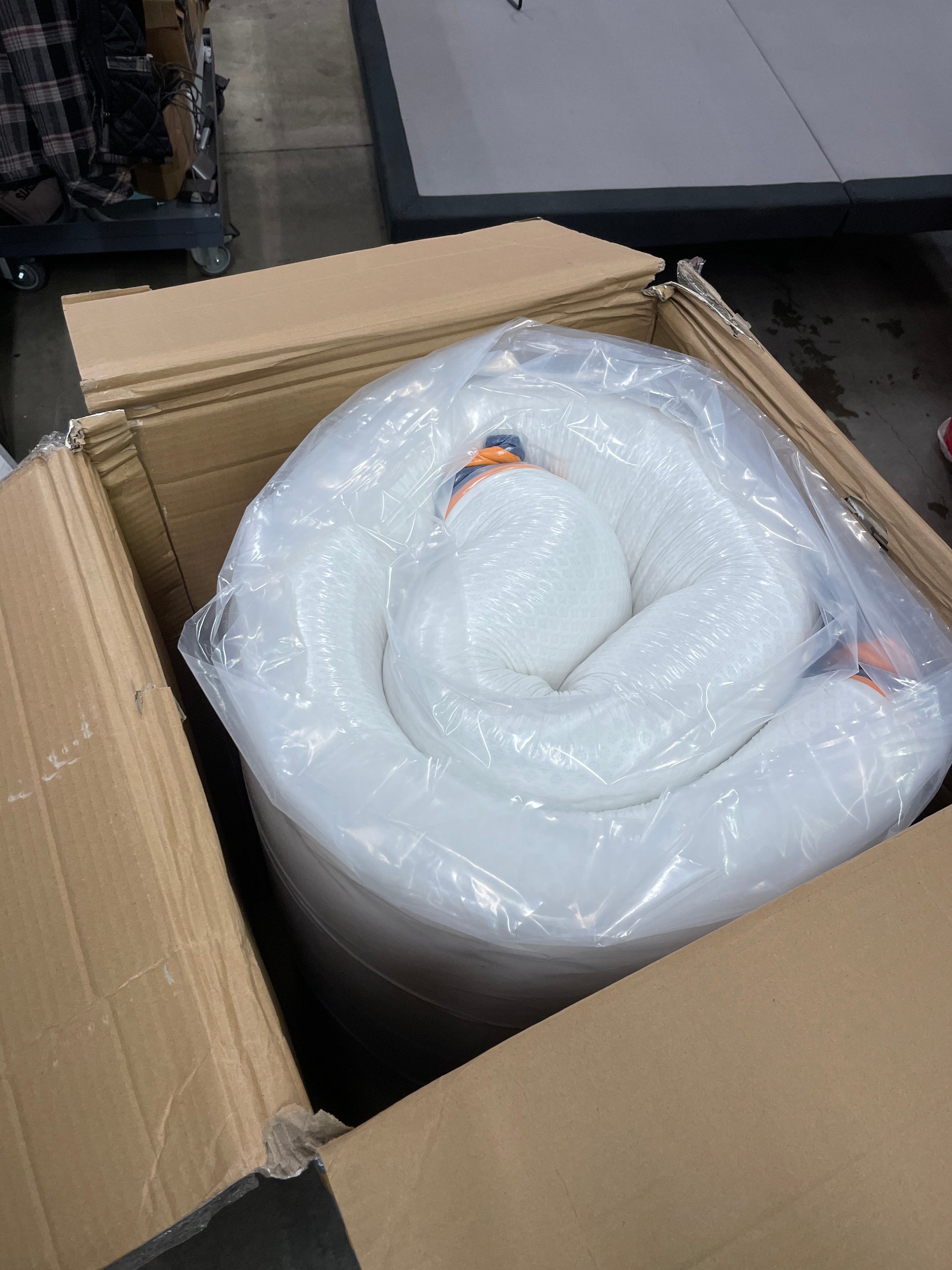 IULULU King Size Mattress, 14 Inch King Memory Foam Mattress - Luxury 6 Premium Pressure Relieving Layers for Back Pain, Cooling Gel Mattress in a Box with Bamboo Charcoal Foam, CertiPUR-US Certified - Retail $408