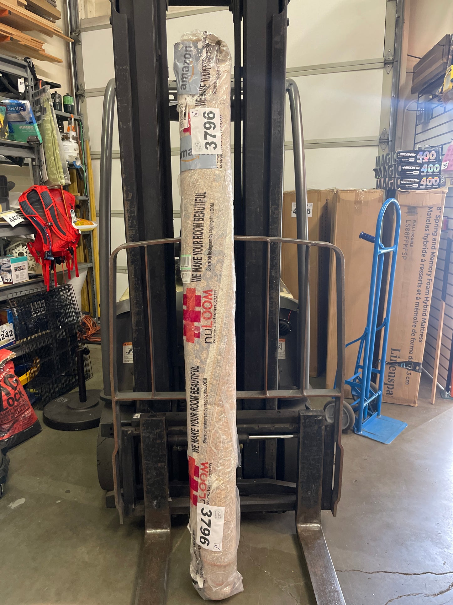 nuLOOM Vintage Harriet Medallion Fringe Area Rug, 6' Square, Rust - Retail $104