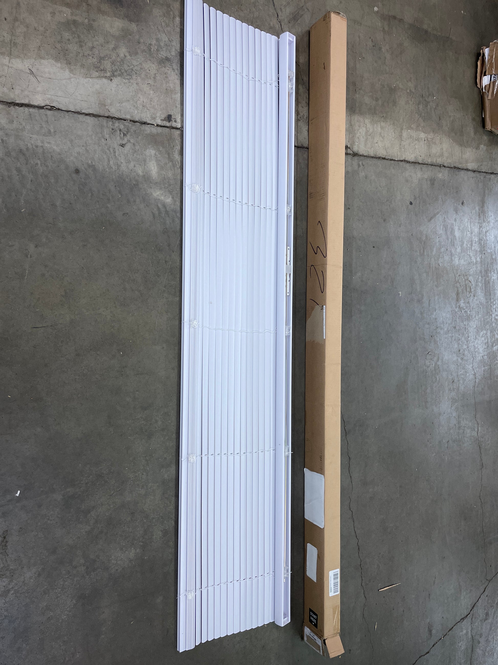 CHICOLOGY Blinds for Windows , Mini Blinds , Window Blinds , Door Blinds , Blinds & Shades , Camper Blinds , Mini Blinds for Windows , Horizontal Window Blinds , Gloss White , 71"W X 36"H - Retail $51