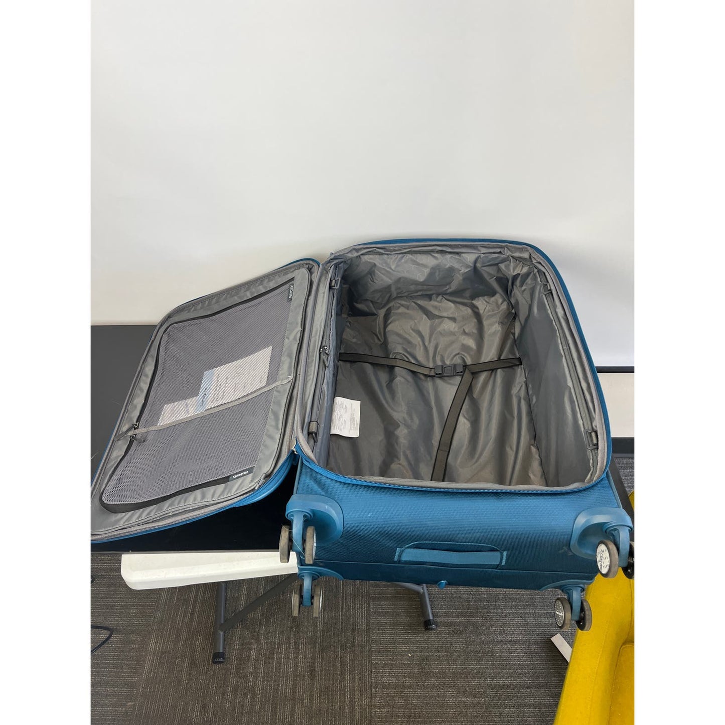 NEW - Samsonite Cerulean Renew 2-piece Softside Set - Retail $199