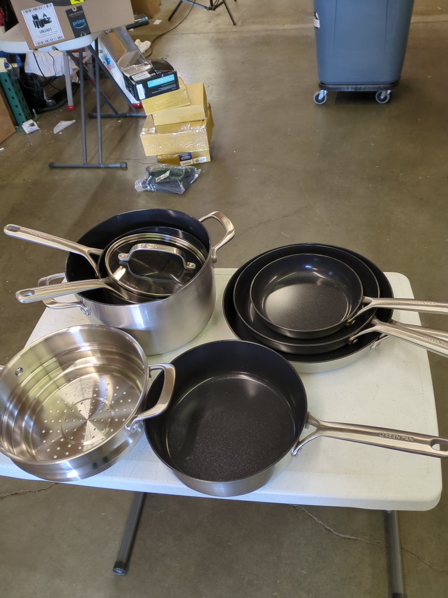 GREENPAN GP5 12 SET - Retail $399