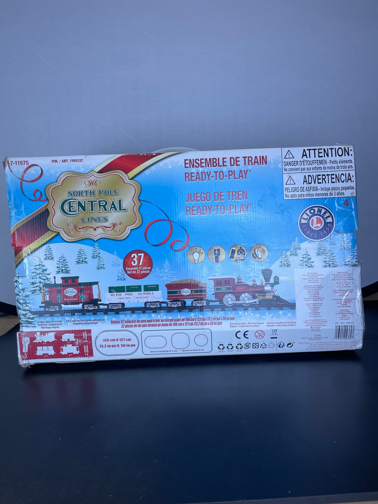 N.POLE CENTRAL TRAIN SET - Retail $59