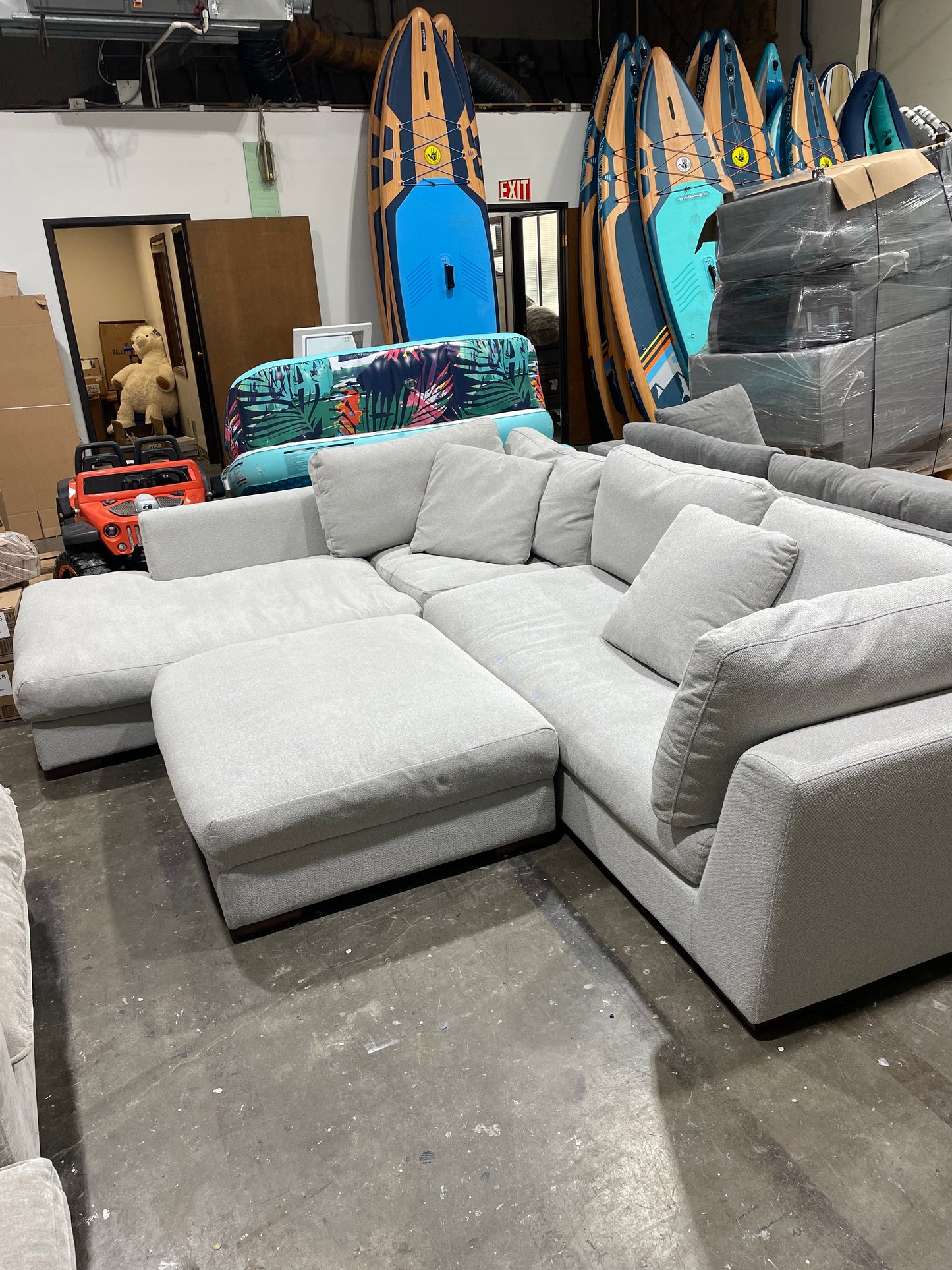 Henredon Larkin House Deep Seating Fabric Sectional with Storage Ottoman