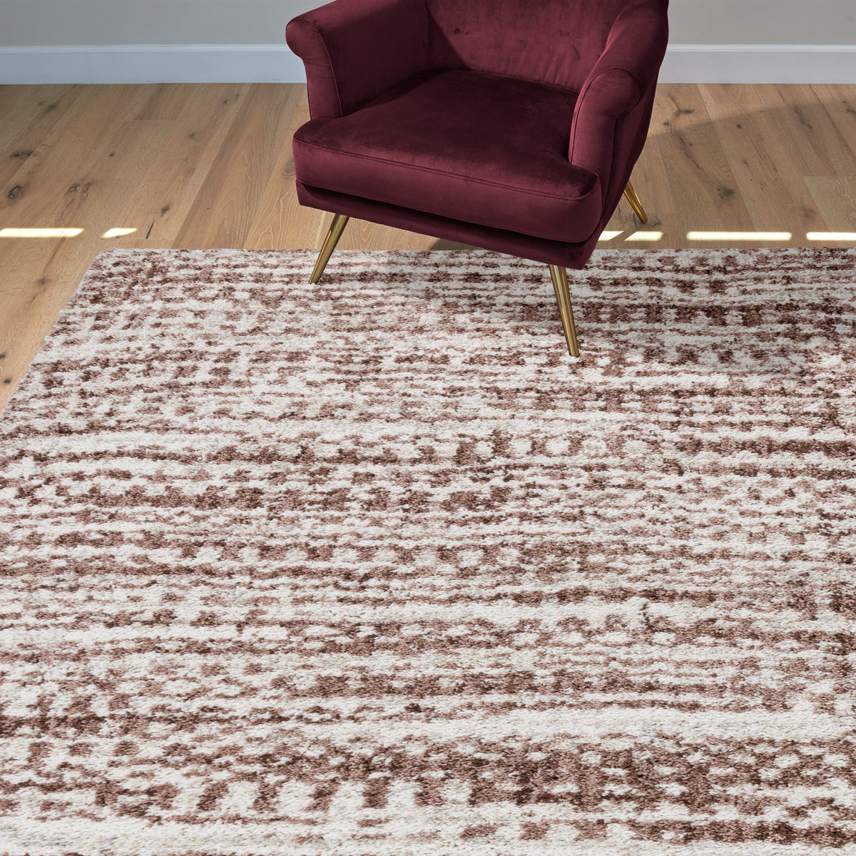 Thomasville Bali Cloud Plush Shag, Bailey Red, Rug Size: 7 ft. 10 in. x 10 ft.